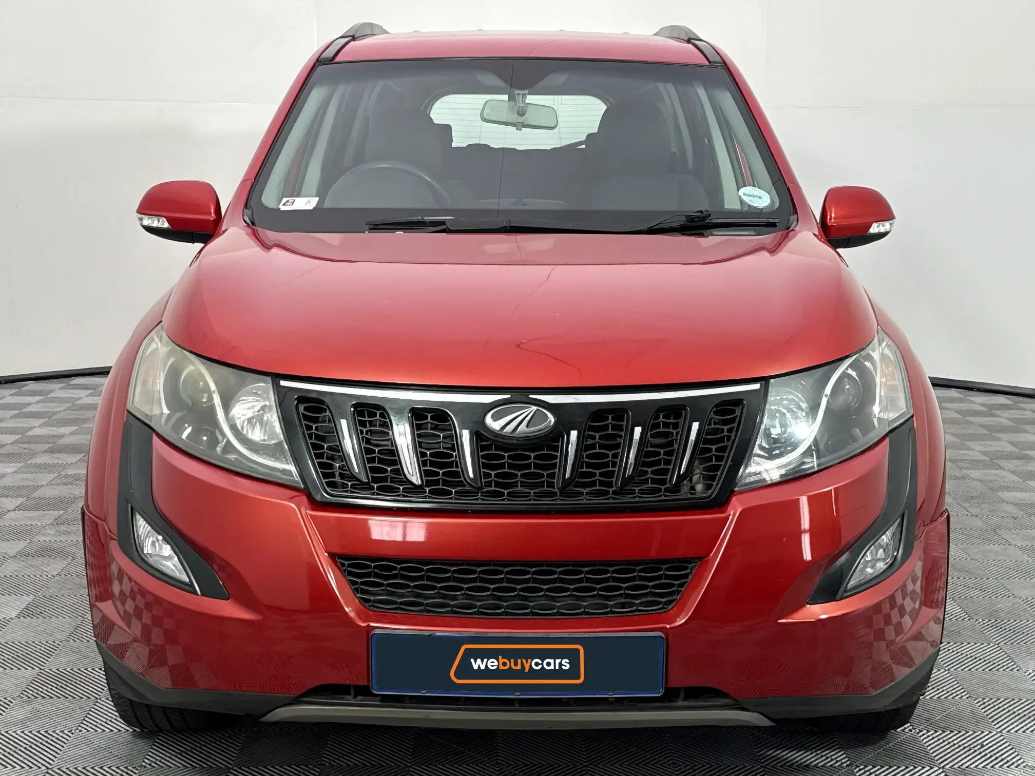 Mahindra XUV