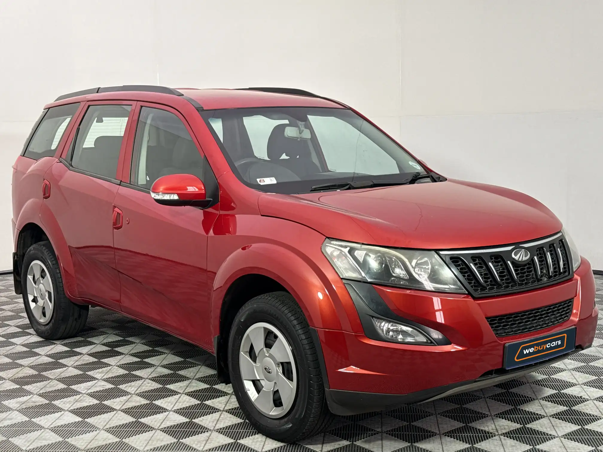 Mahindra XUV