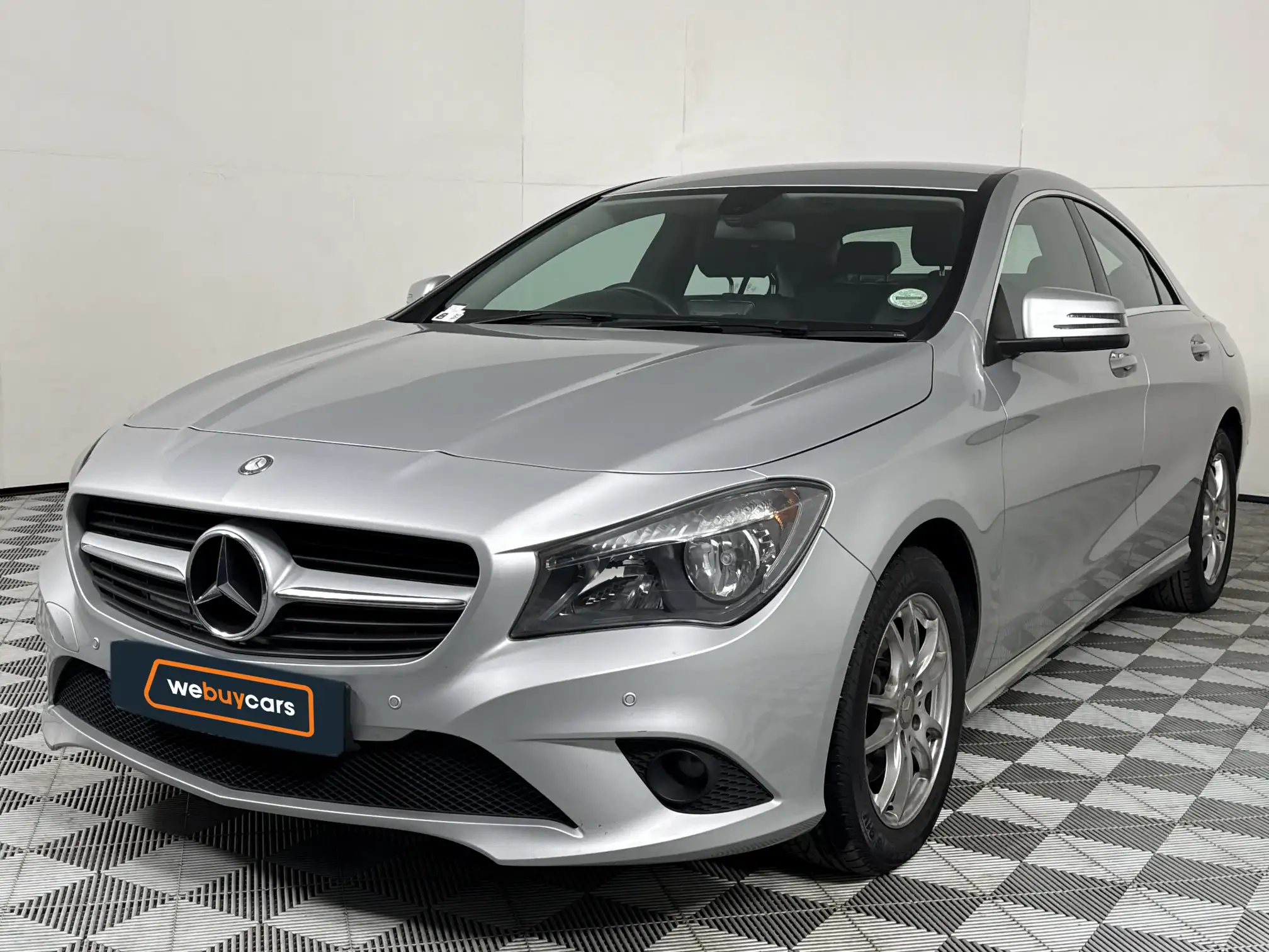 2014 Mercedes-Benz CLA