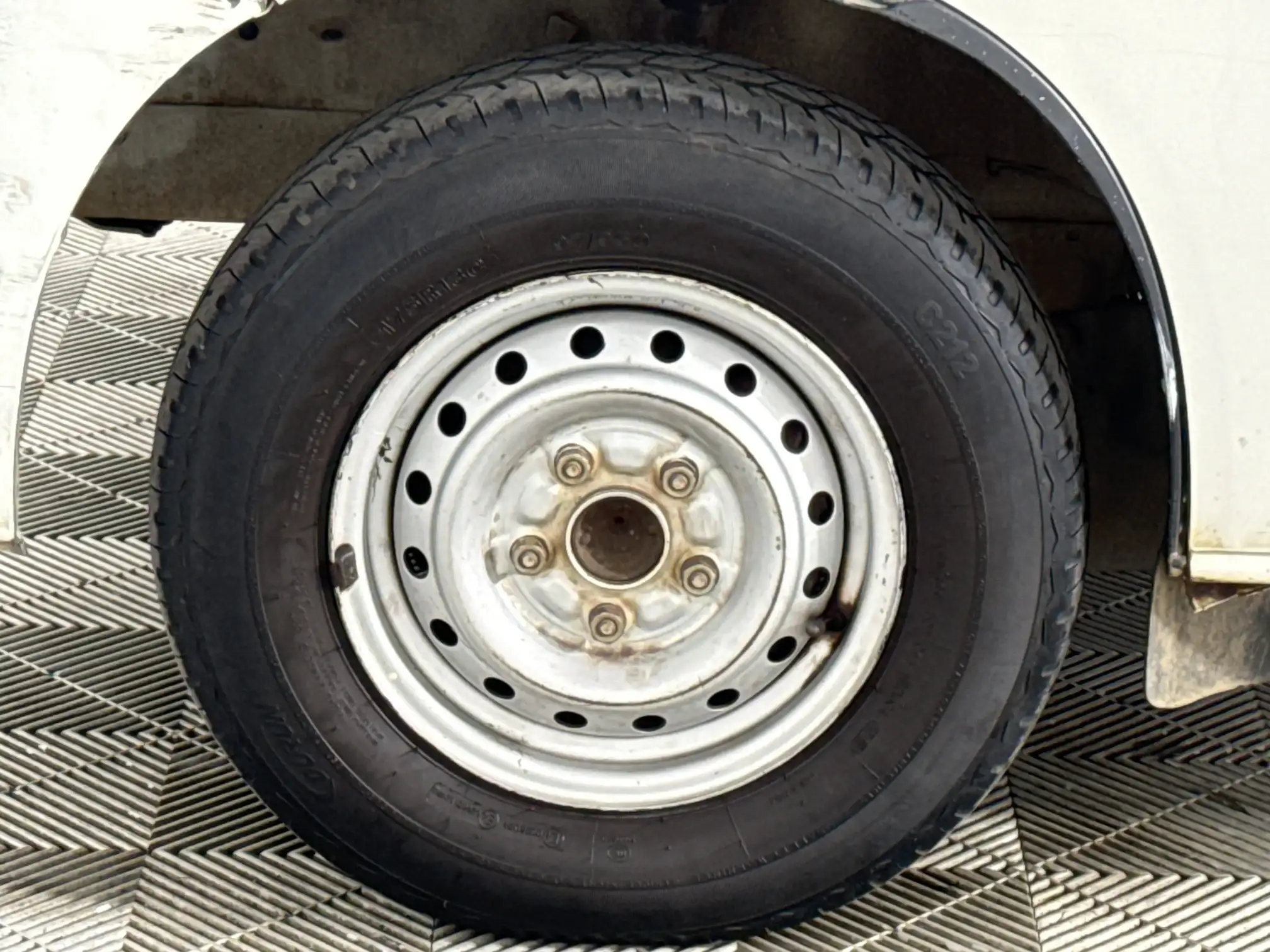 Daihatsu Gran MAX