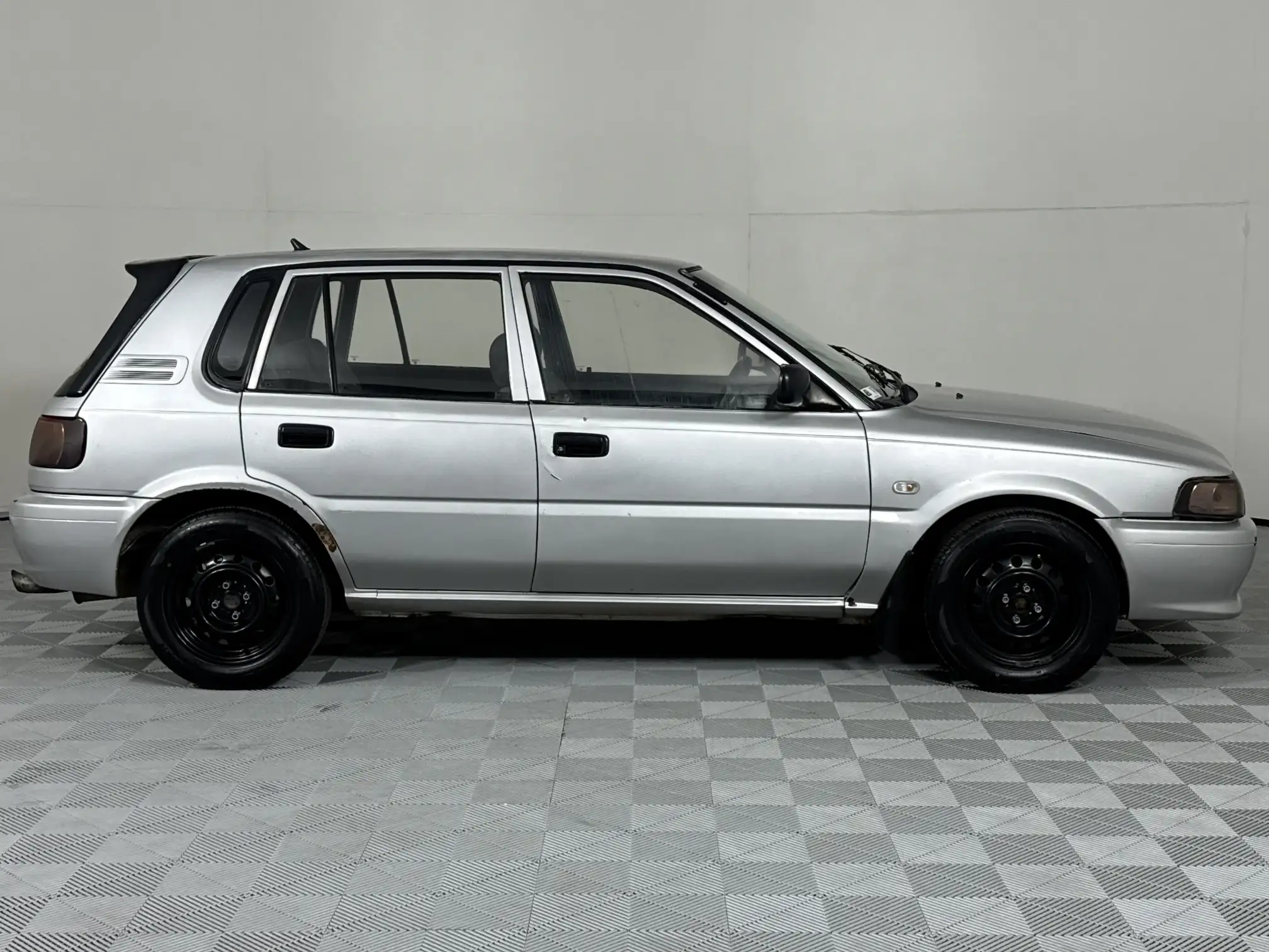 Toyota Tazz