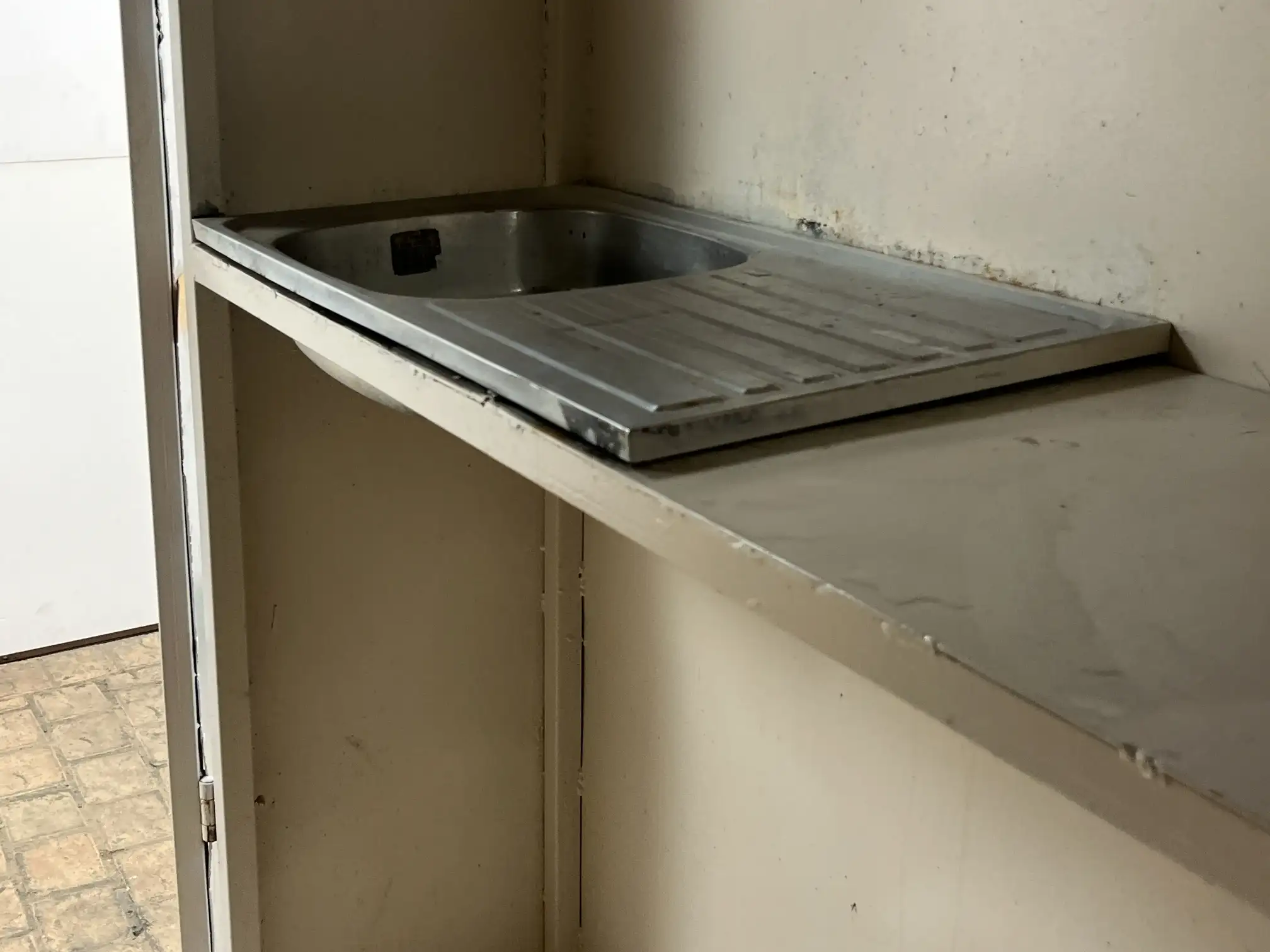 Custom Mobile Kitchen
