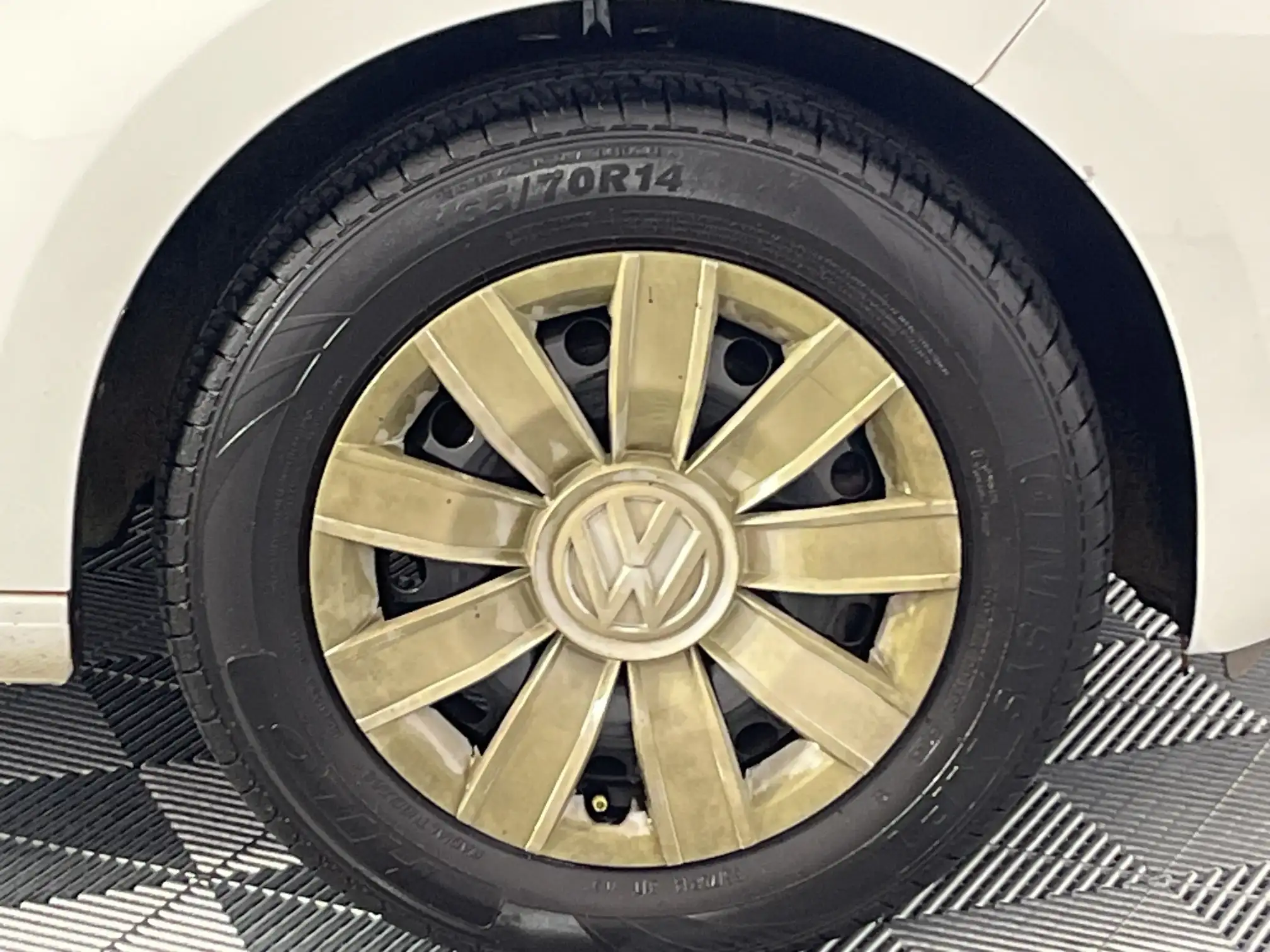 Volkswagen UP