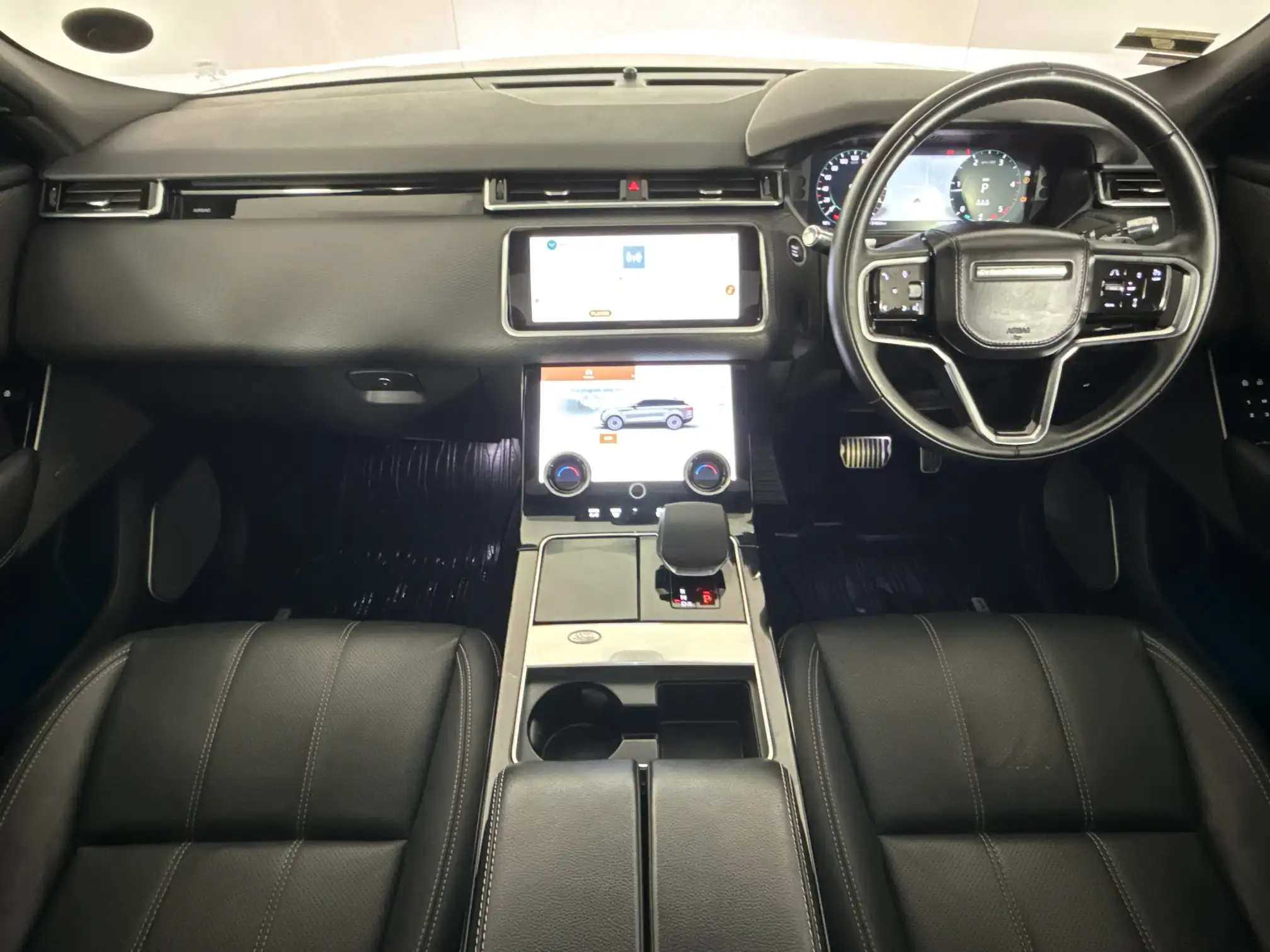 Land Rover Velar