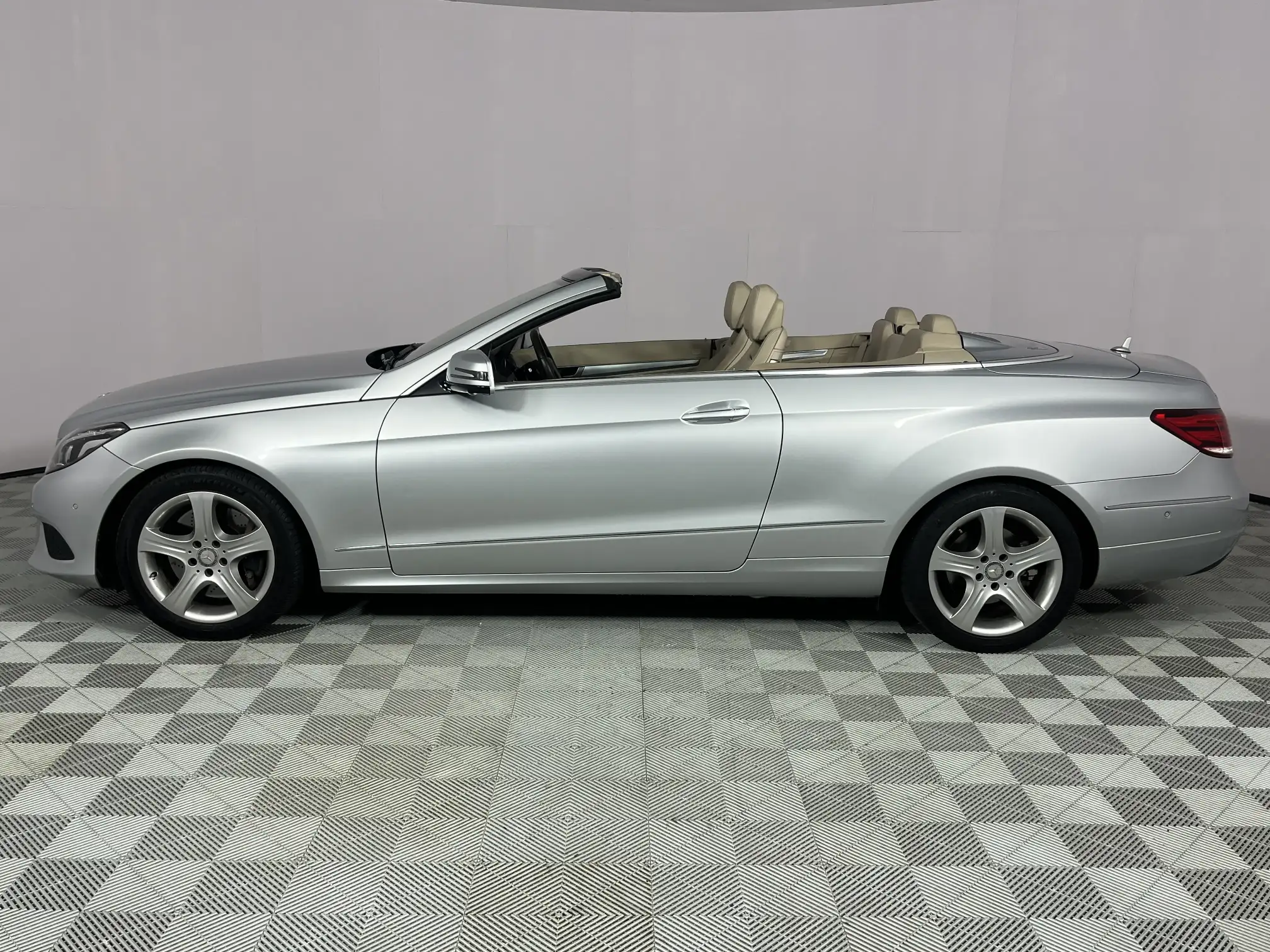 Mercedes-Benz E Class Cabriolet