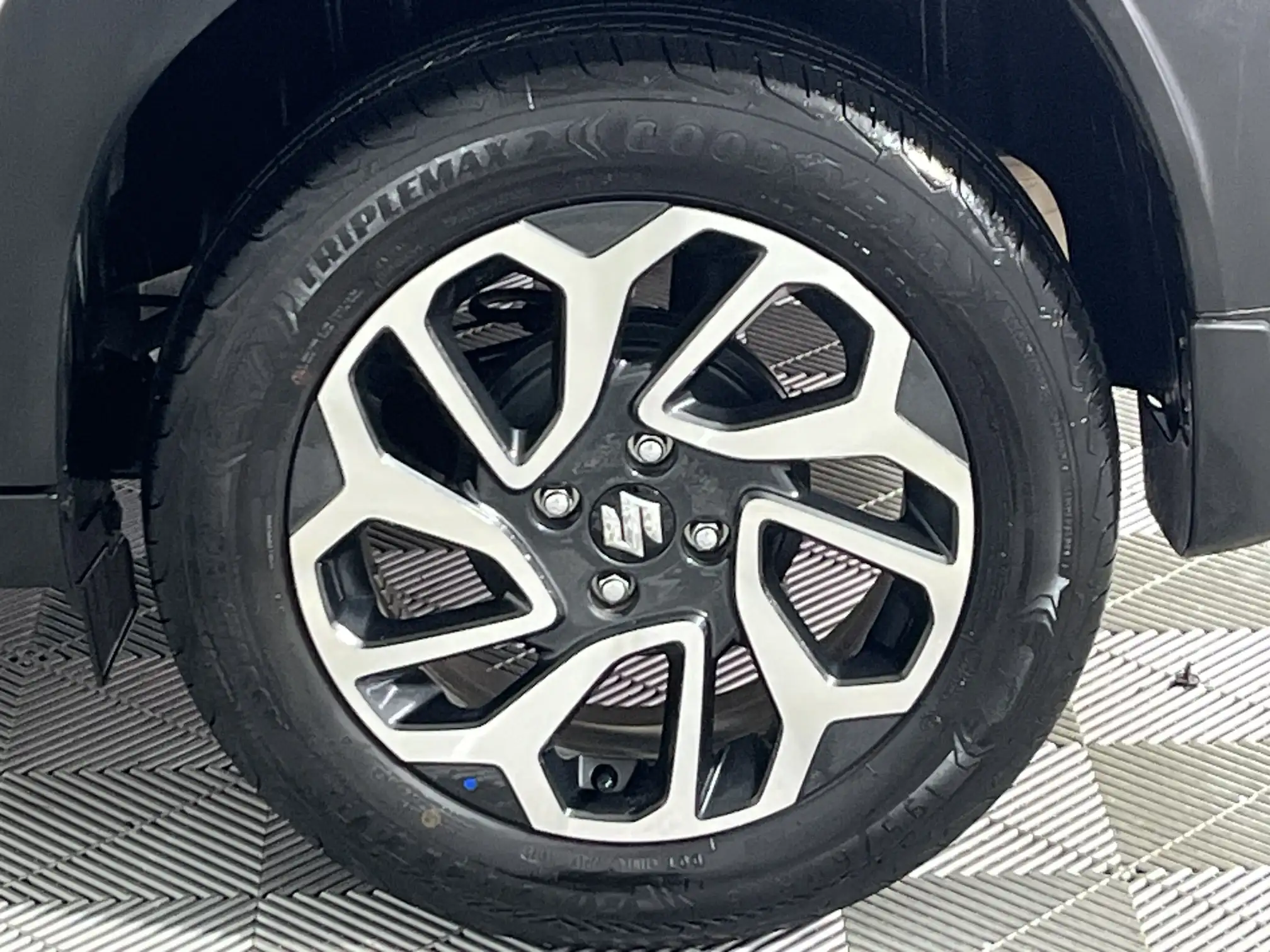 Suzuki Fronx