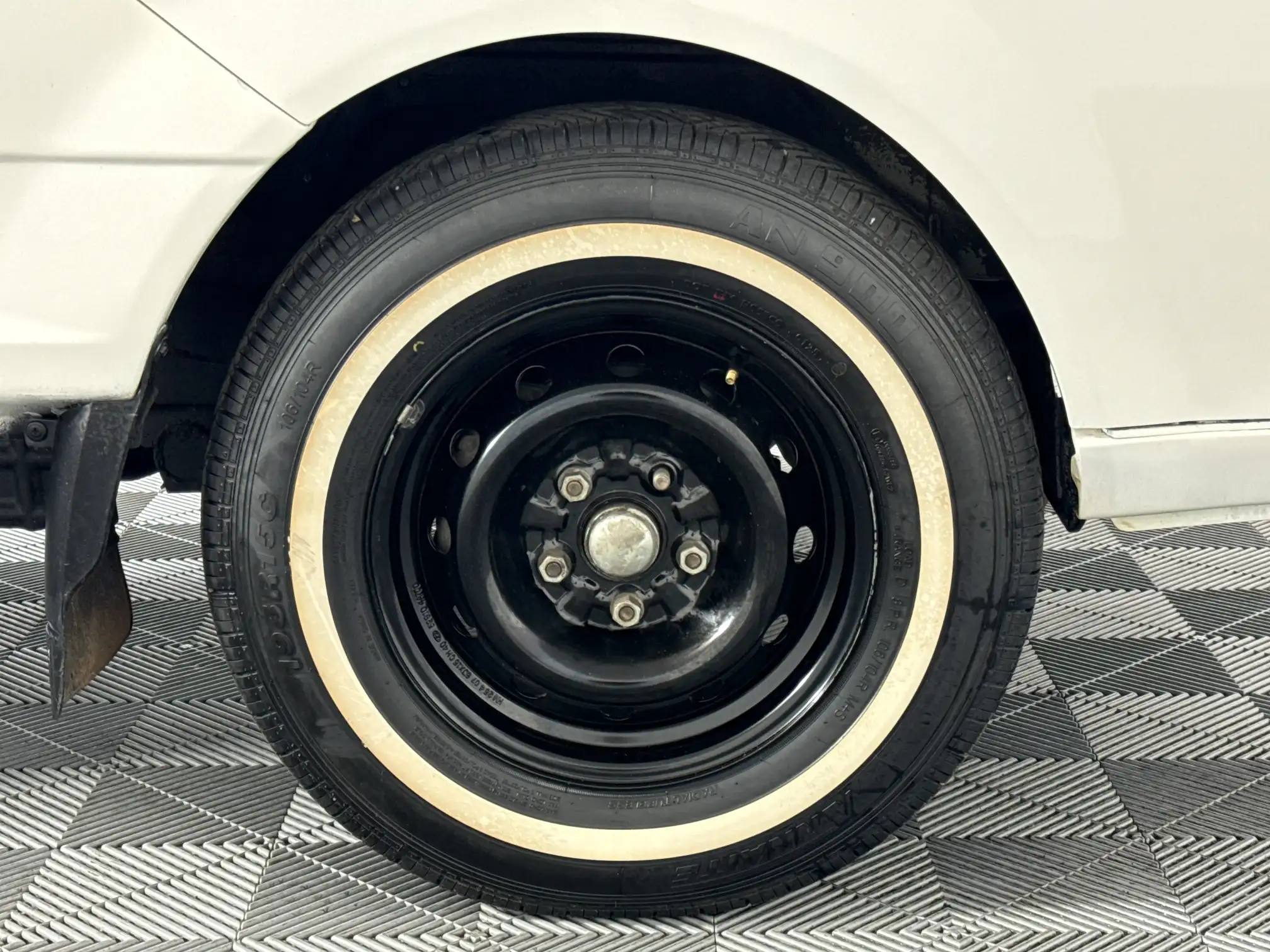 Hyundai H100