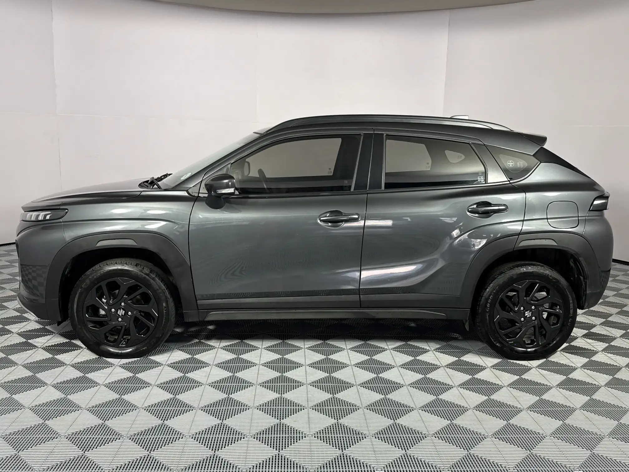 Suzuki Fronx