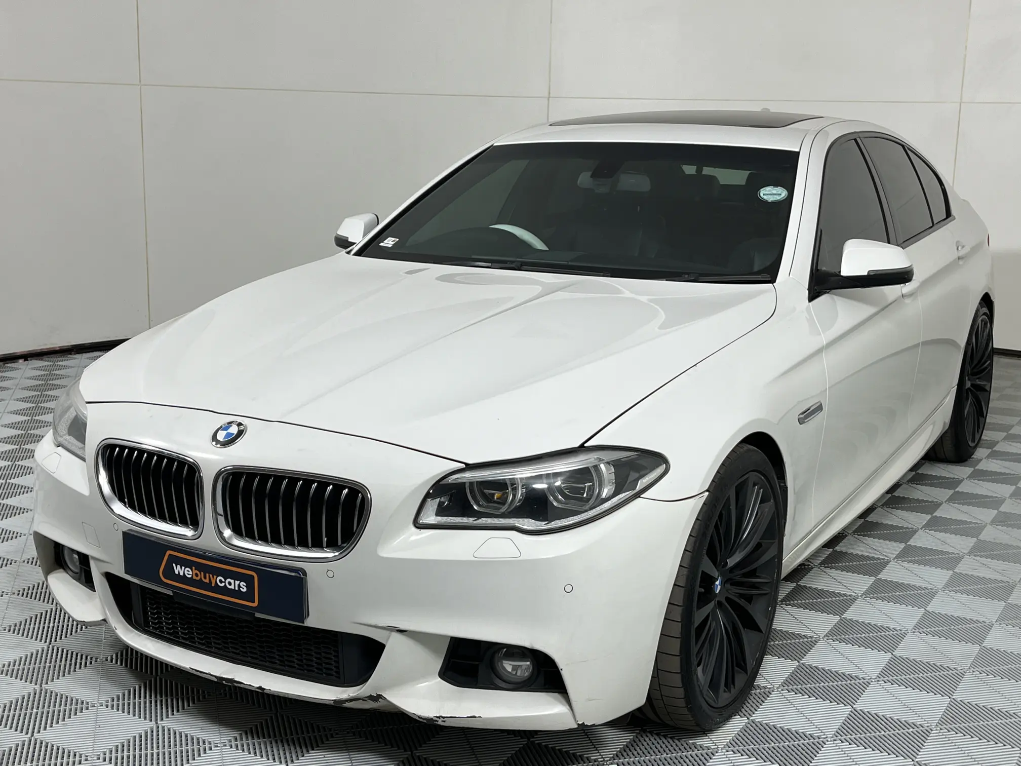 2015 BMW 5 Series 520i Auto (F10)