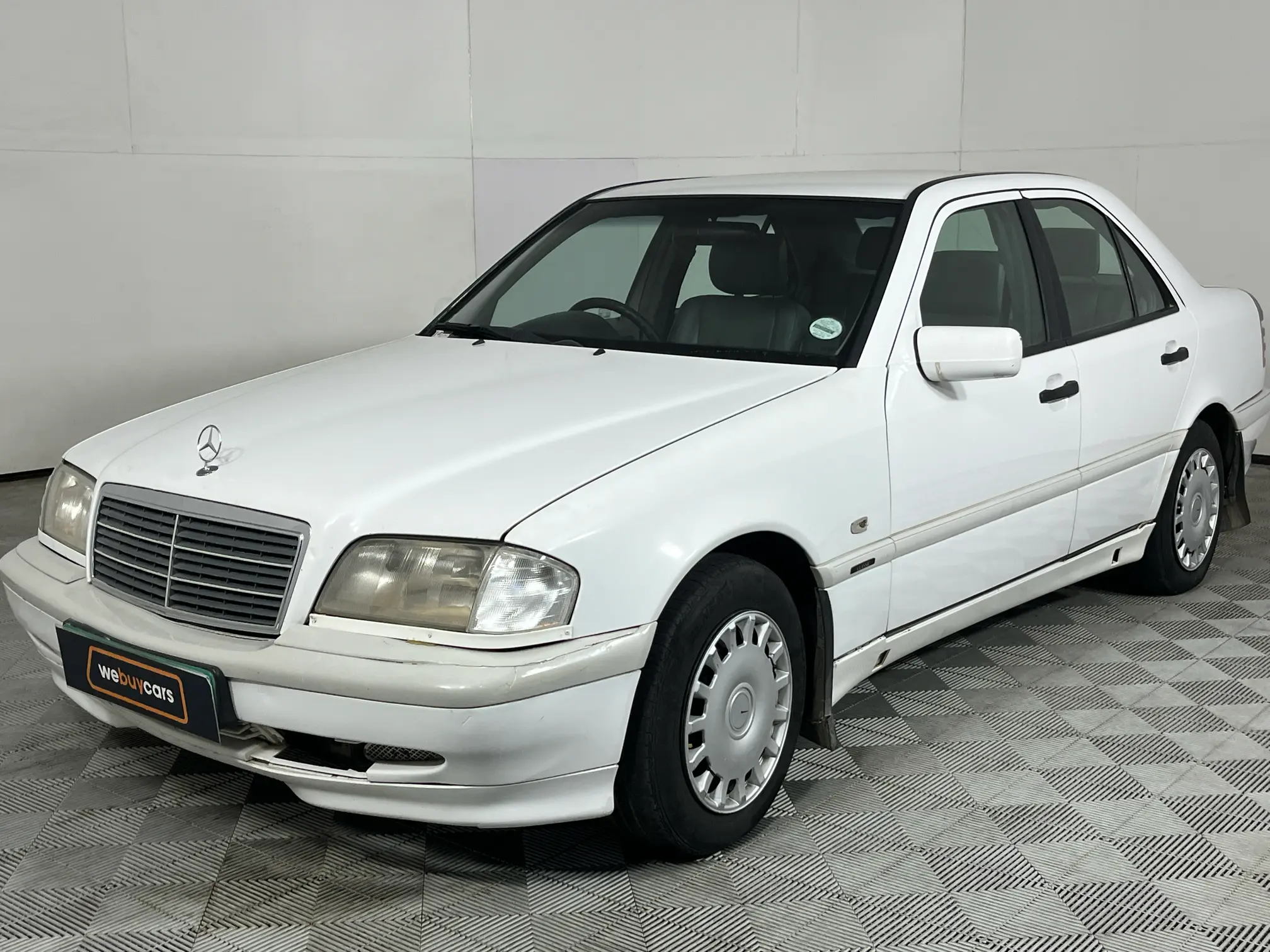 1999 Mercedes-Benz C Class Sedan C200 Classic