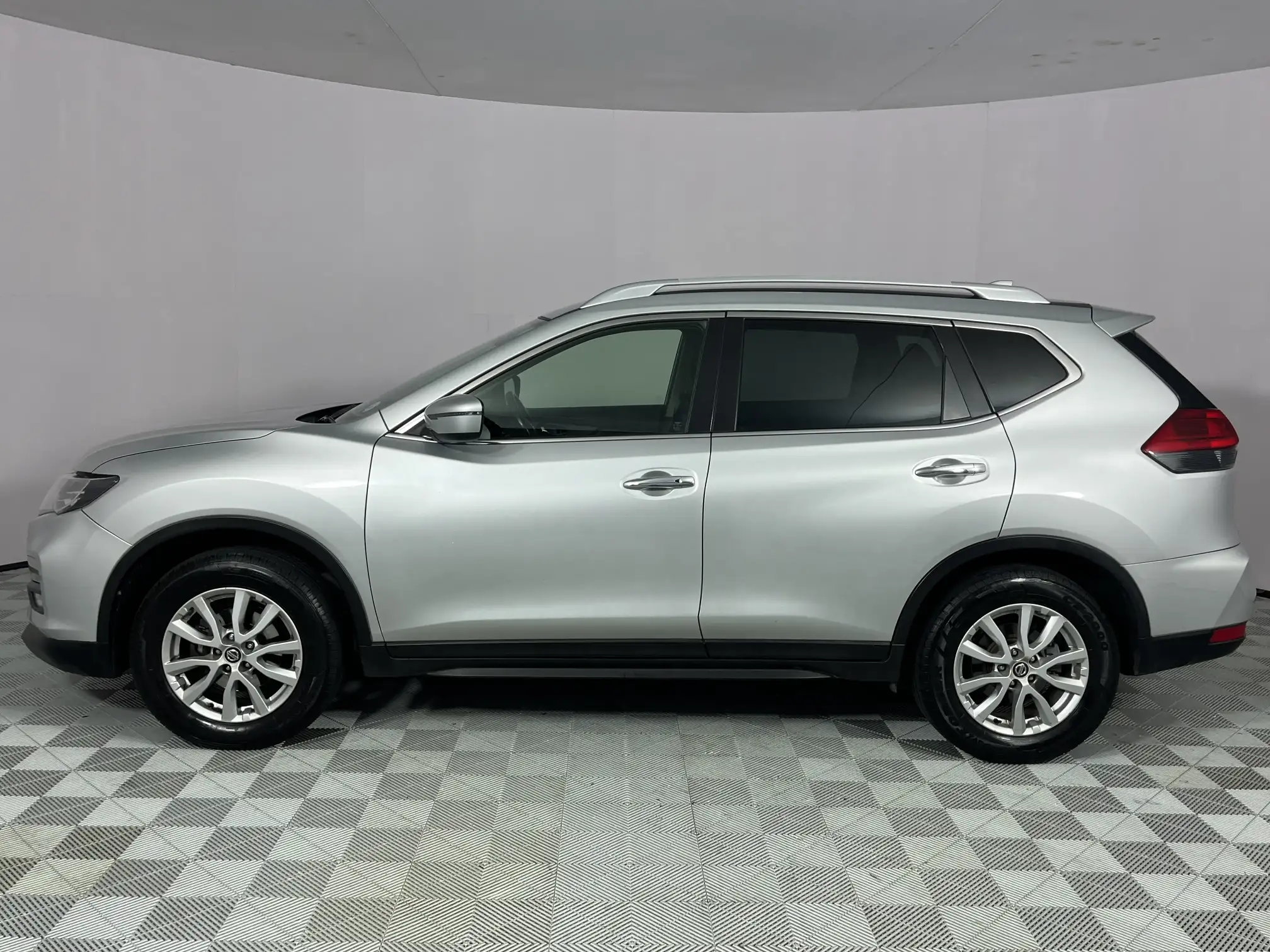 Nissan X Trail
