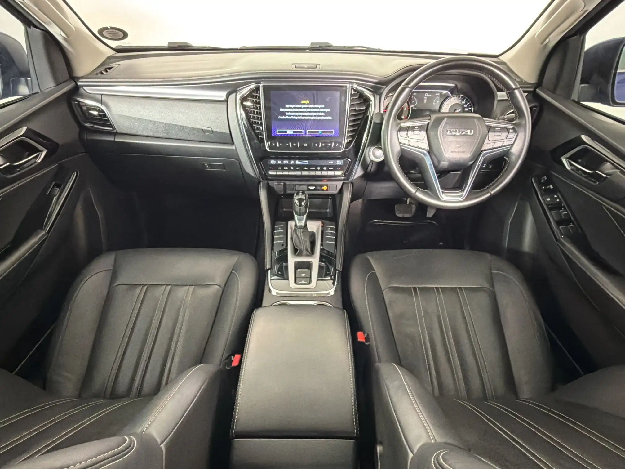 Isuzu MU-X