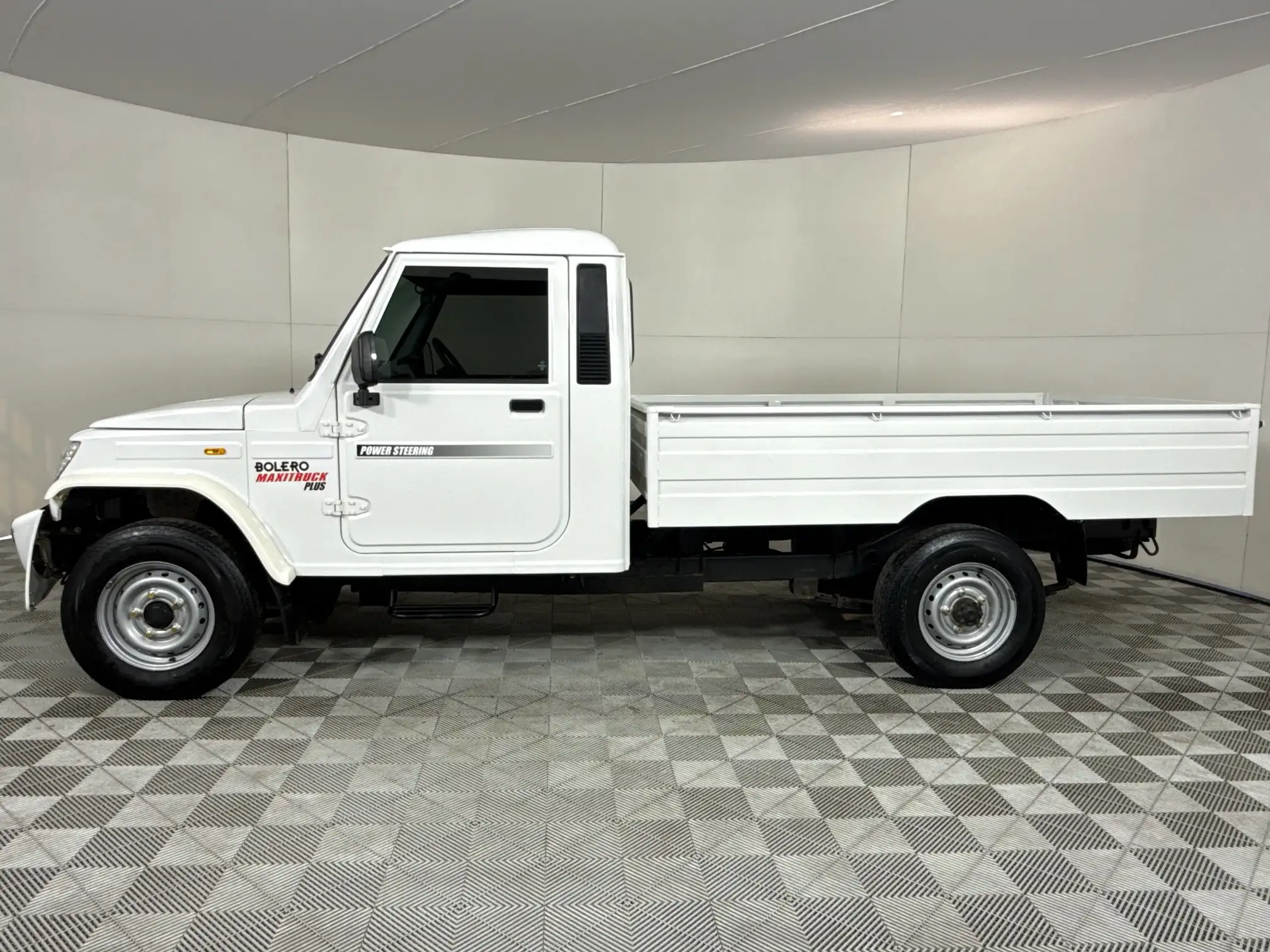 Mahindra Bolero