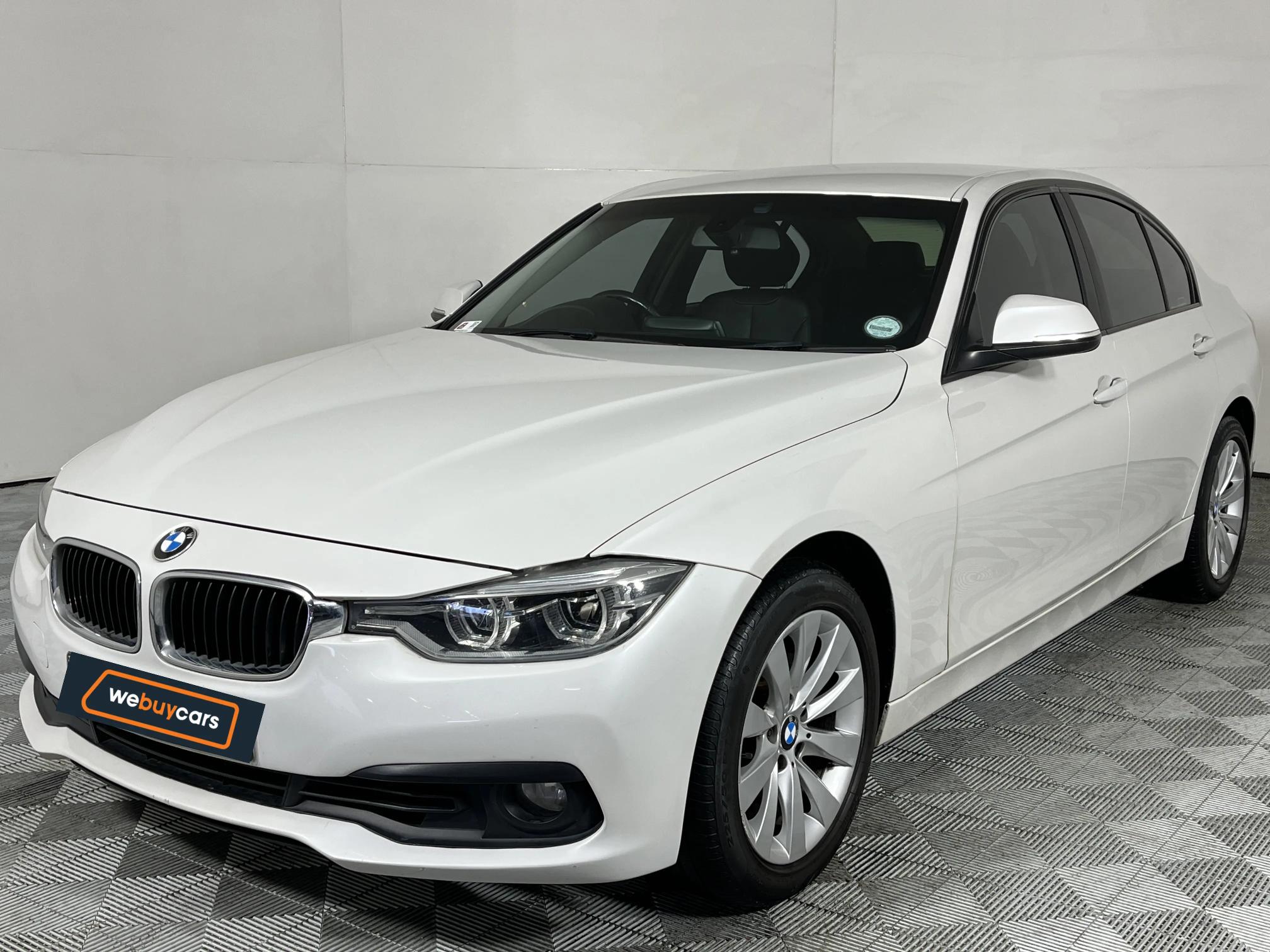 BMW 318i (F30) Auto