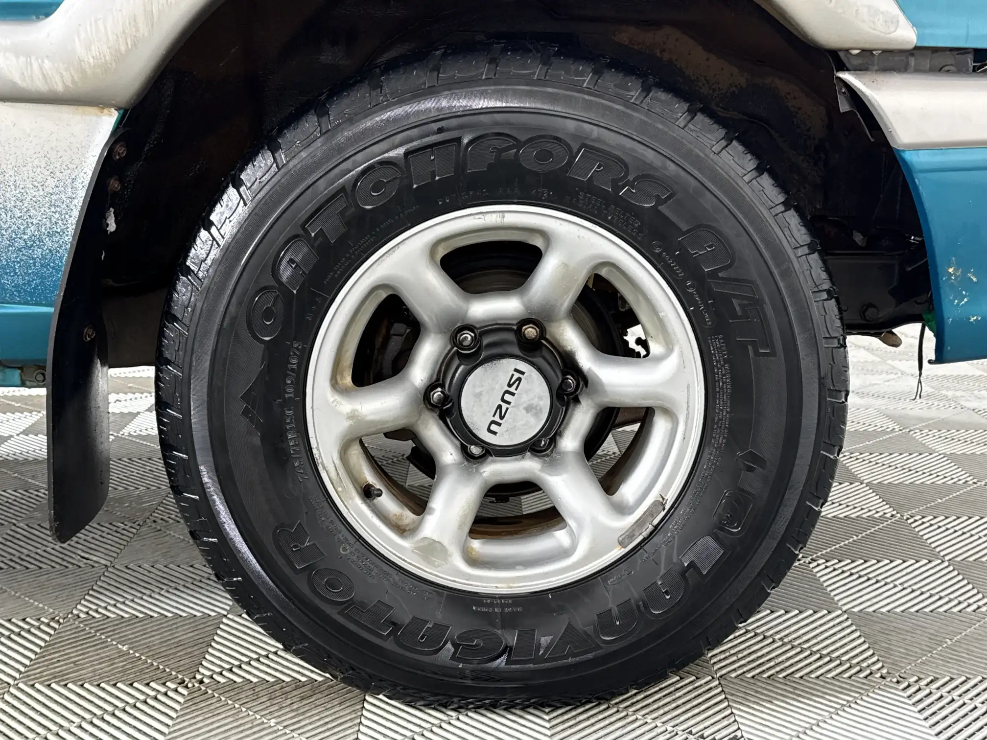 Isuzu Frontier