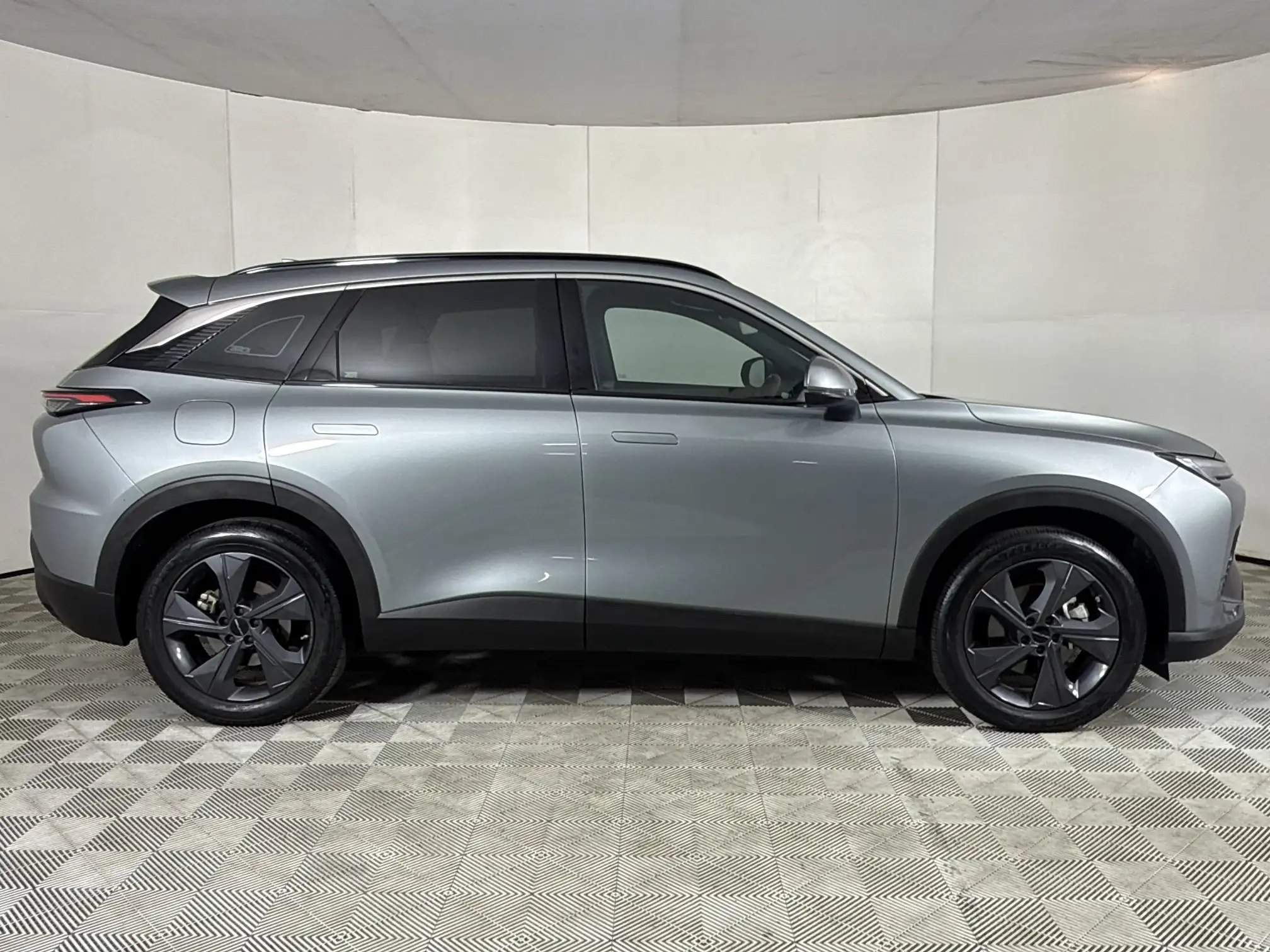 Baic X55