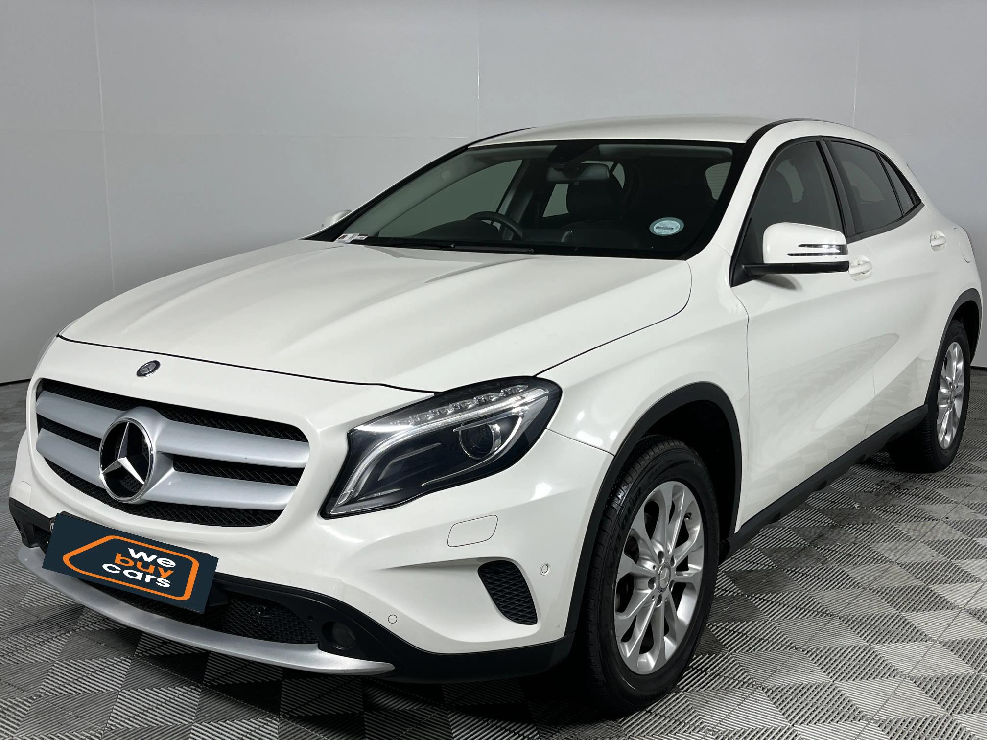 Mercedes Benz GLA 200 7G-Tronic