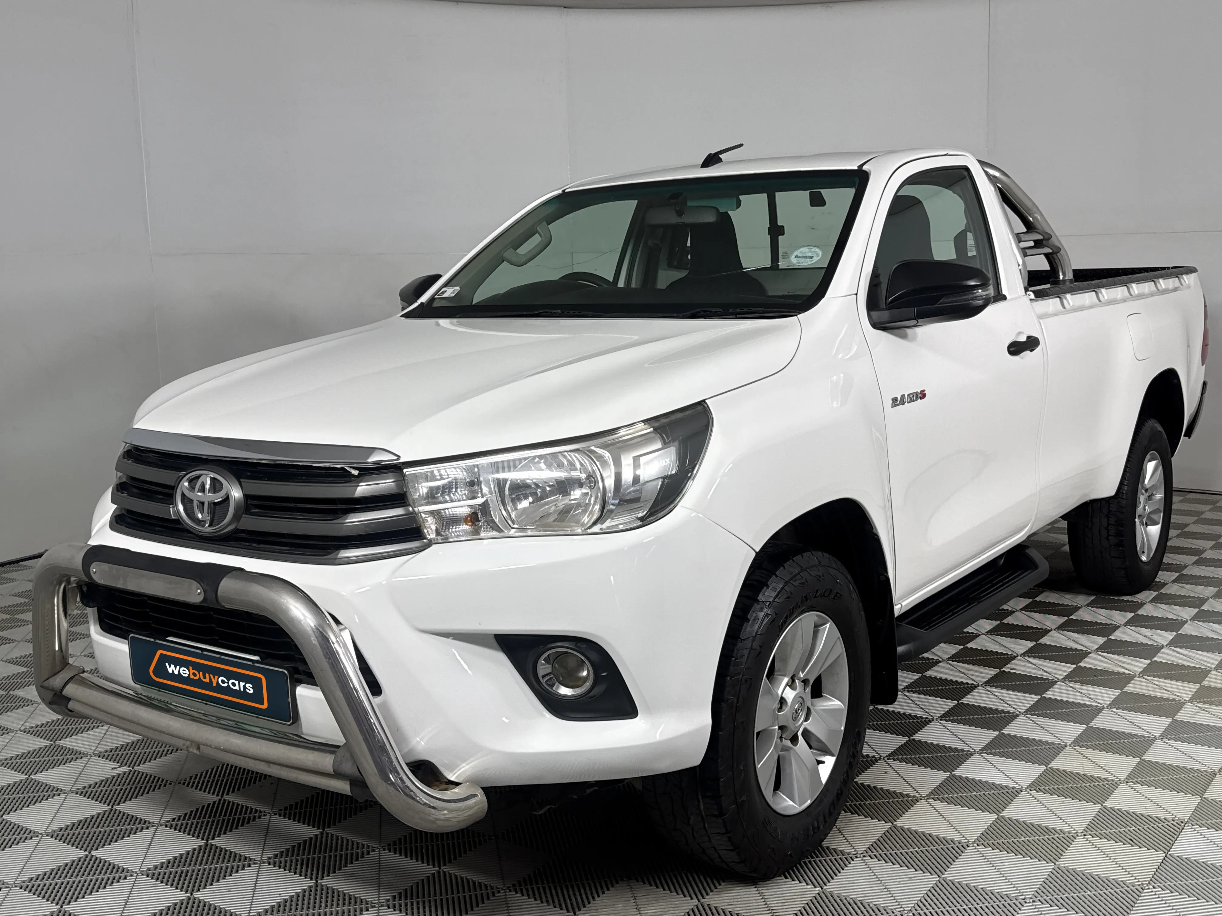 2017 Toyota Hilux 2.4 Gd-6 RB SRX Pick Up Double Cab