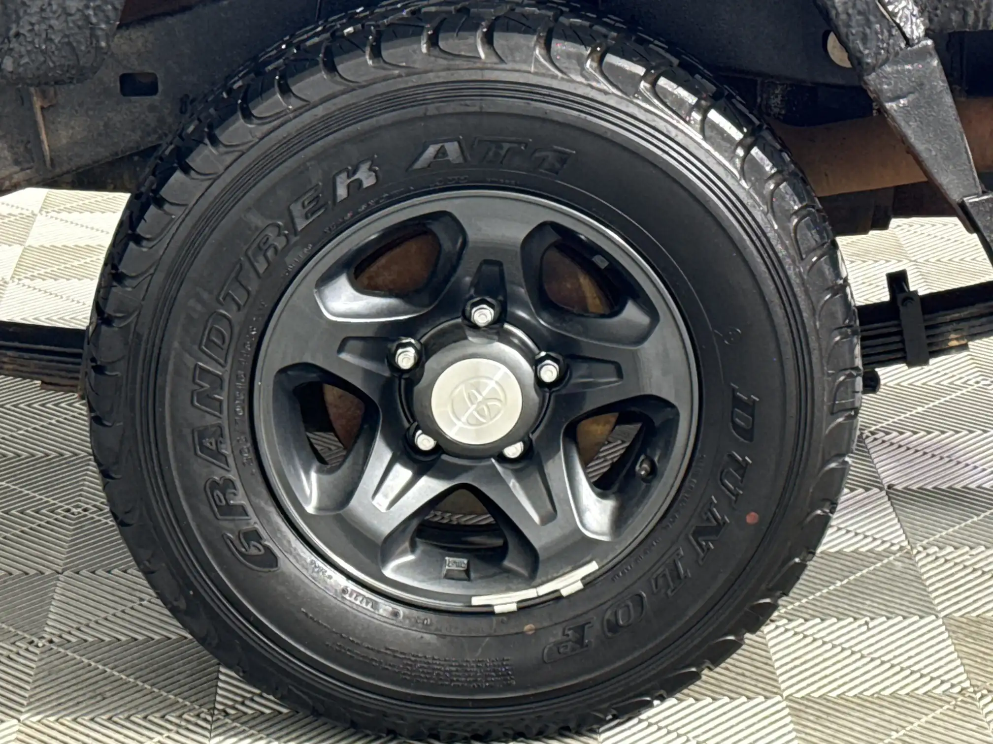 Toyota Land Cruiser