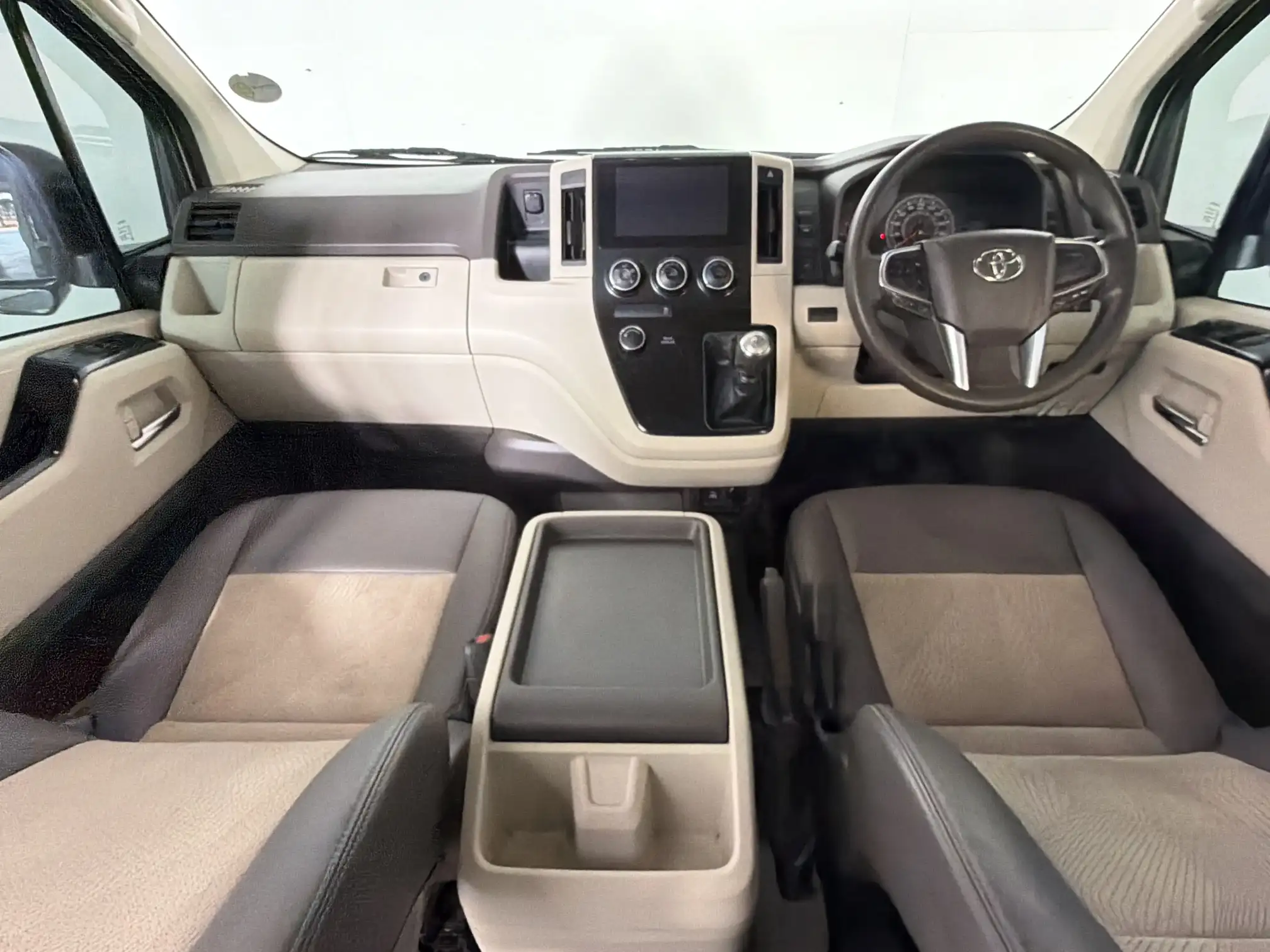 Toyota Quantum