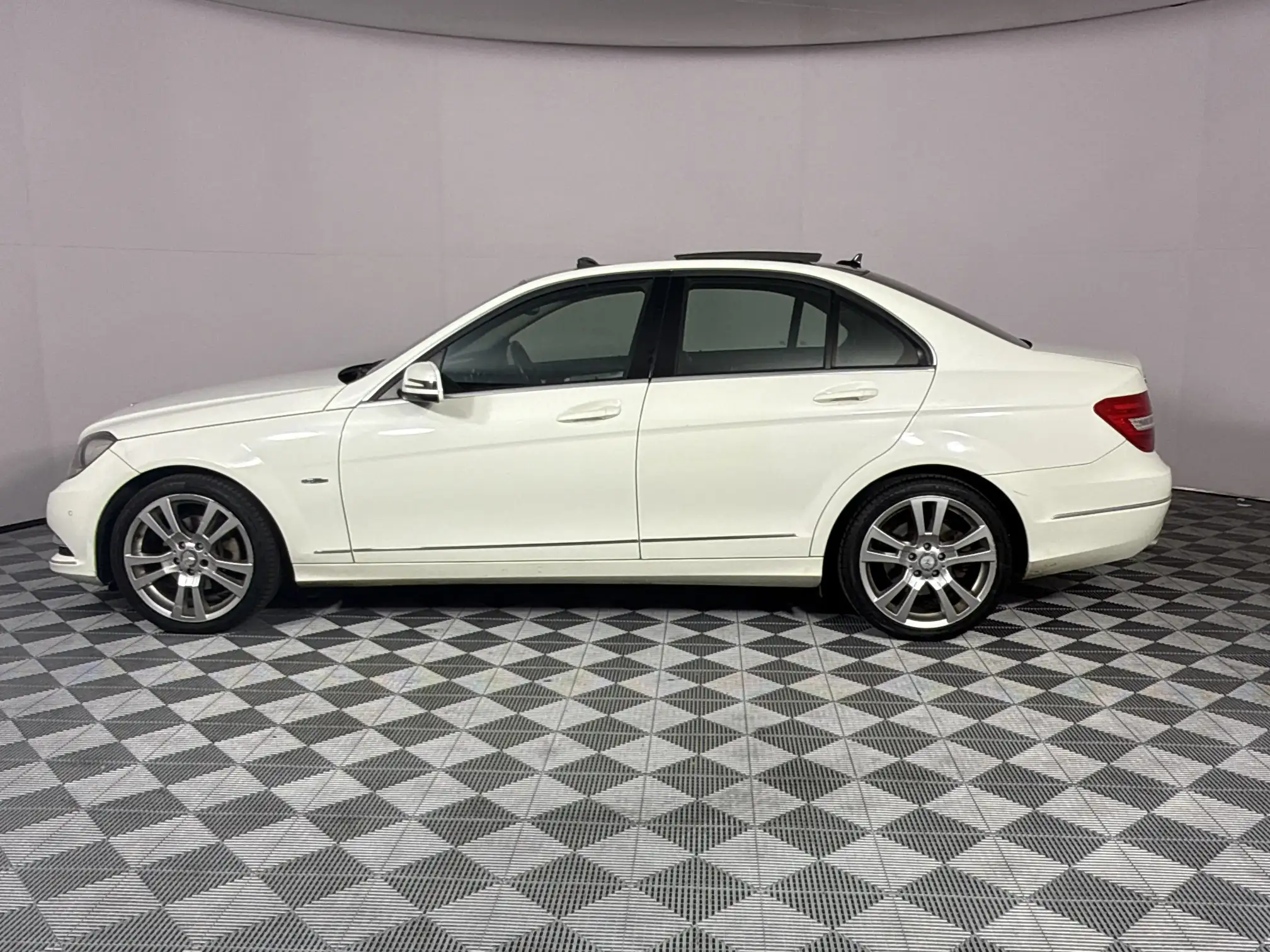 Mercedes-Benz C Class Sedan