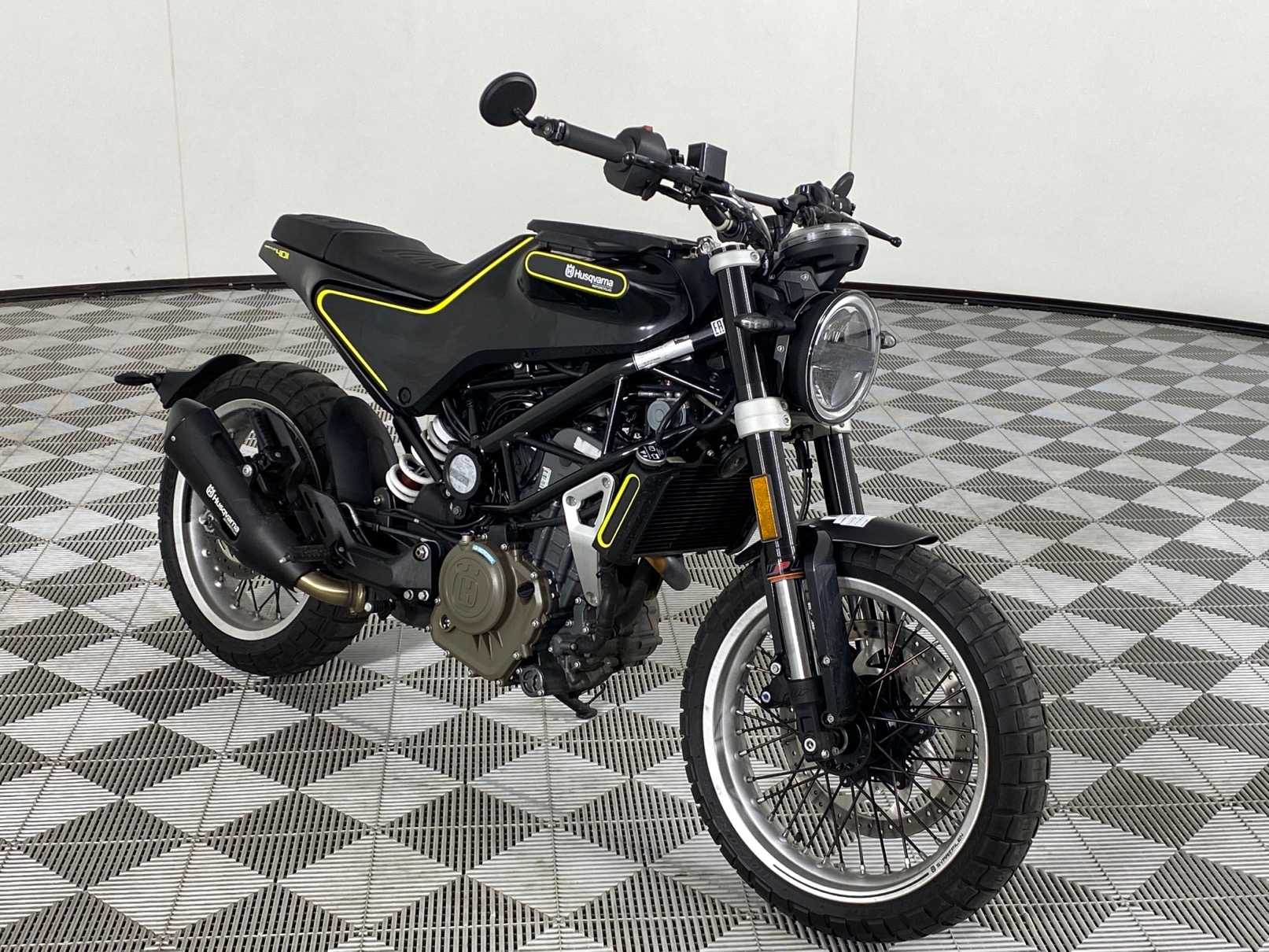 Used 2019 Husqvarna TE 401 Svartpilen for sale | WeBuyCars