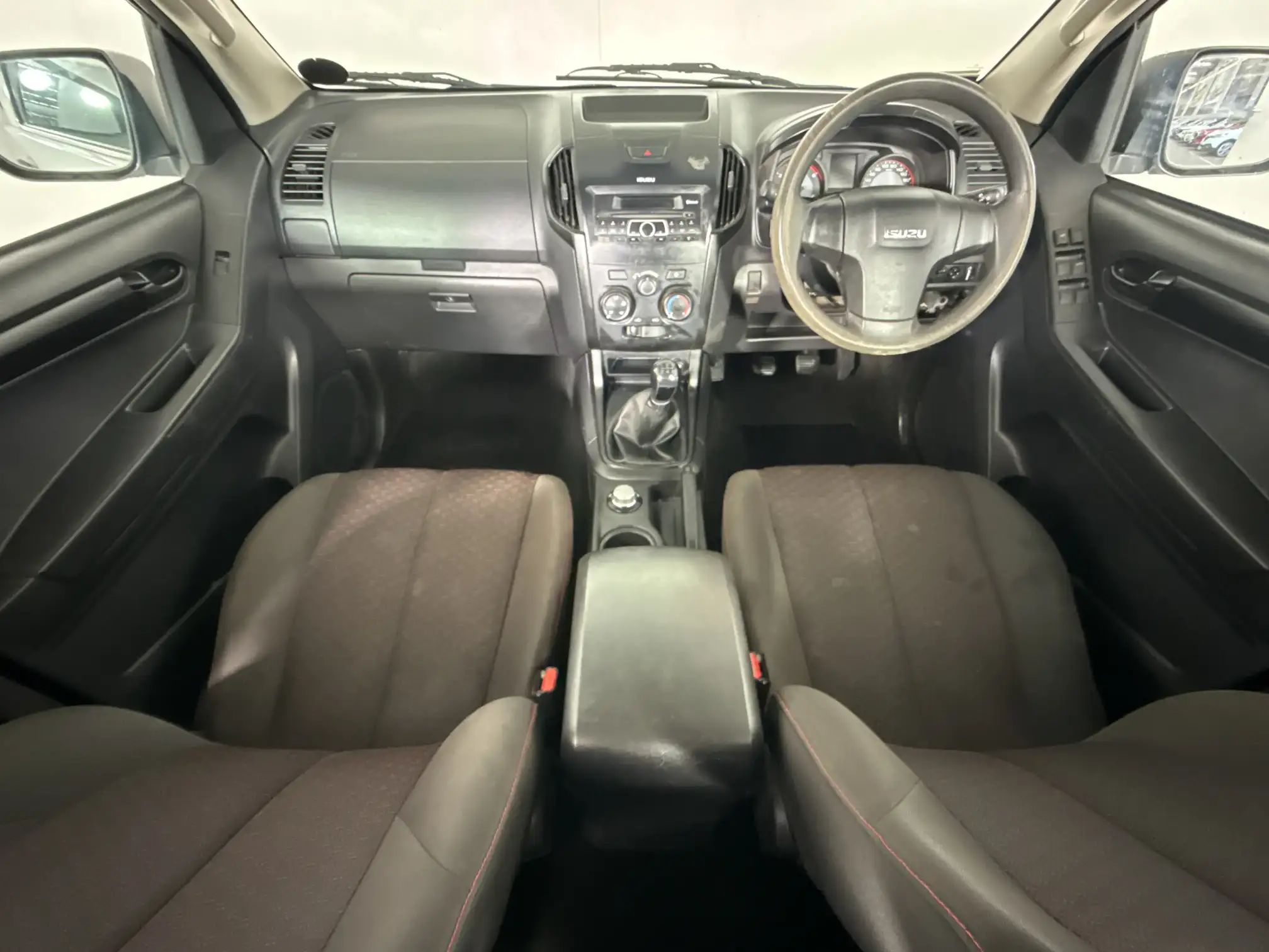 Isuzu D-MAX