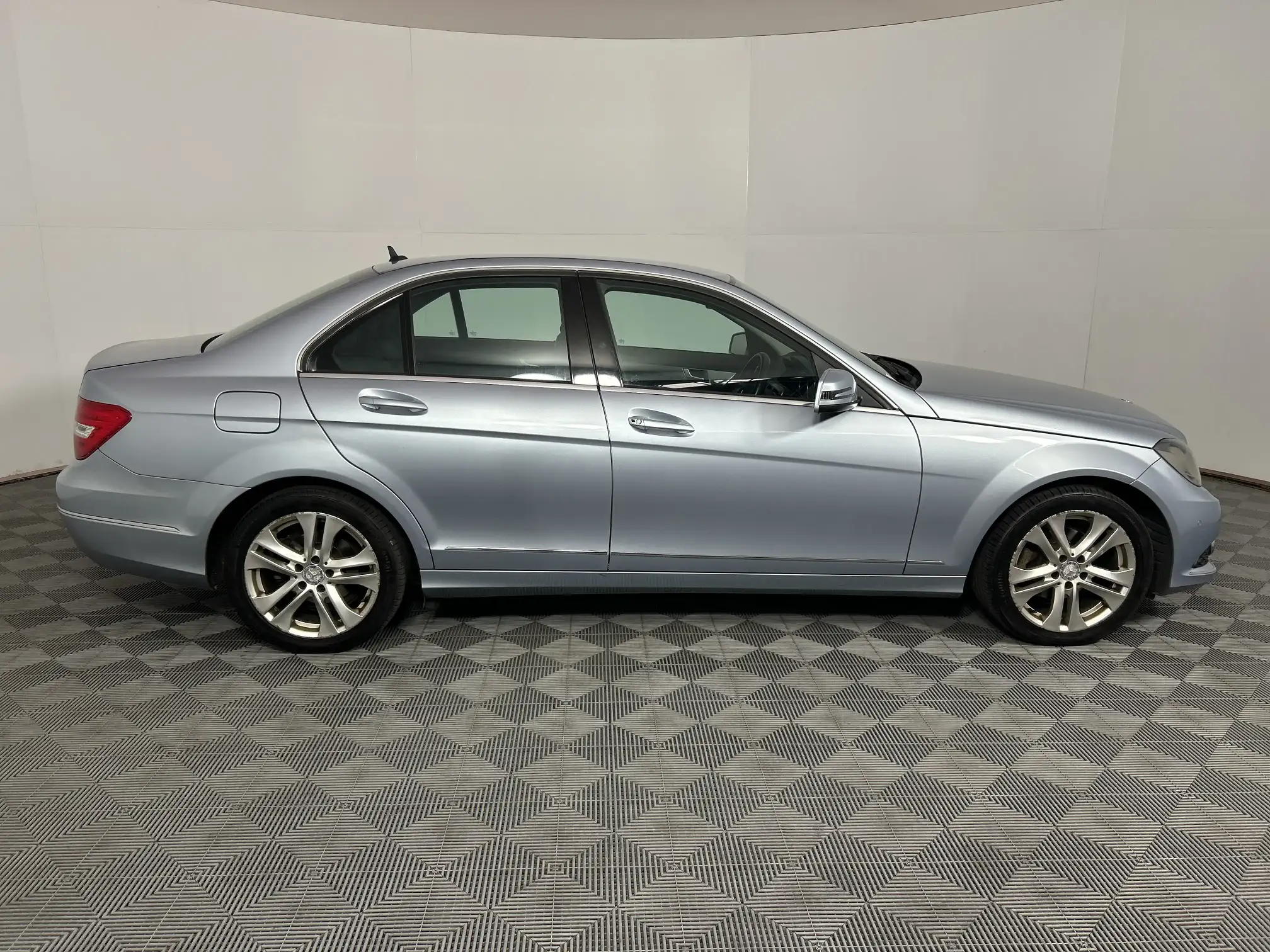 Mercedes-Benz C Class Sedan