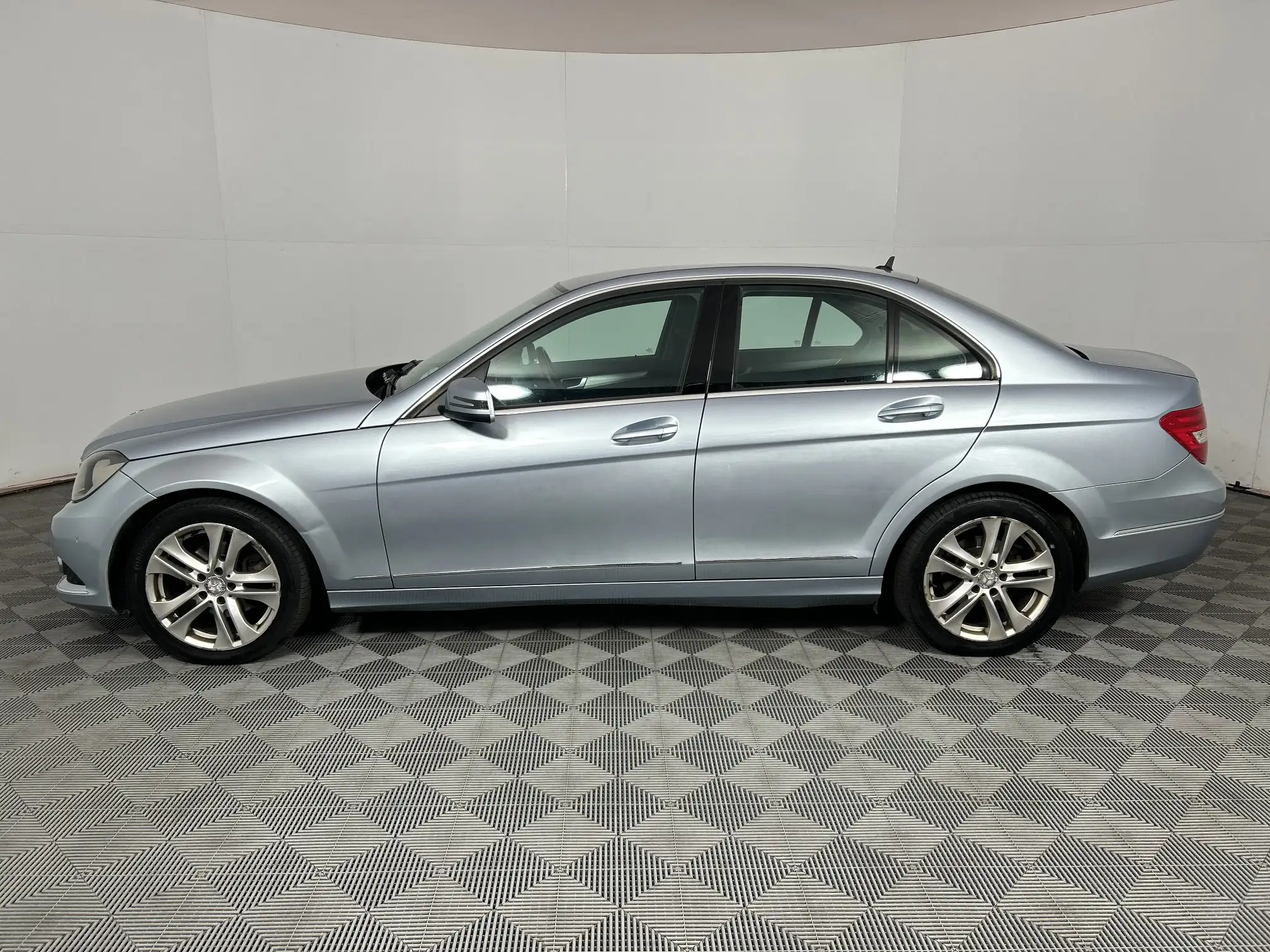 Mercedes-Benz C Class Sedan