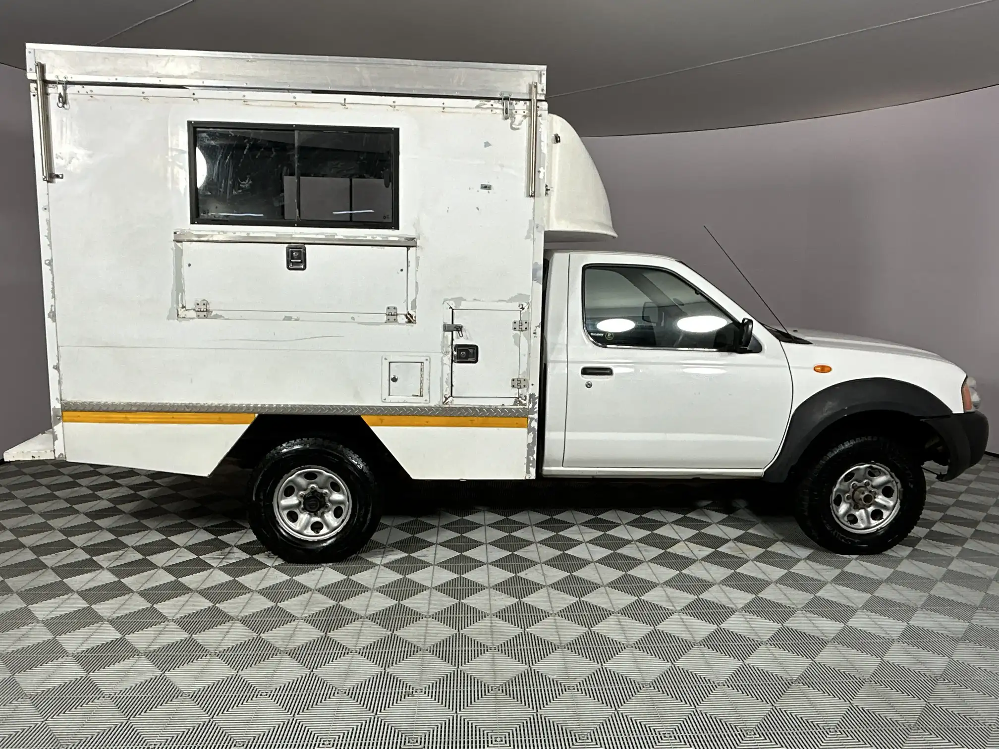 Nissan Hardbody