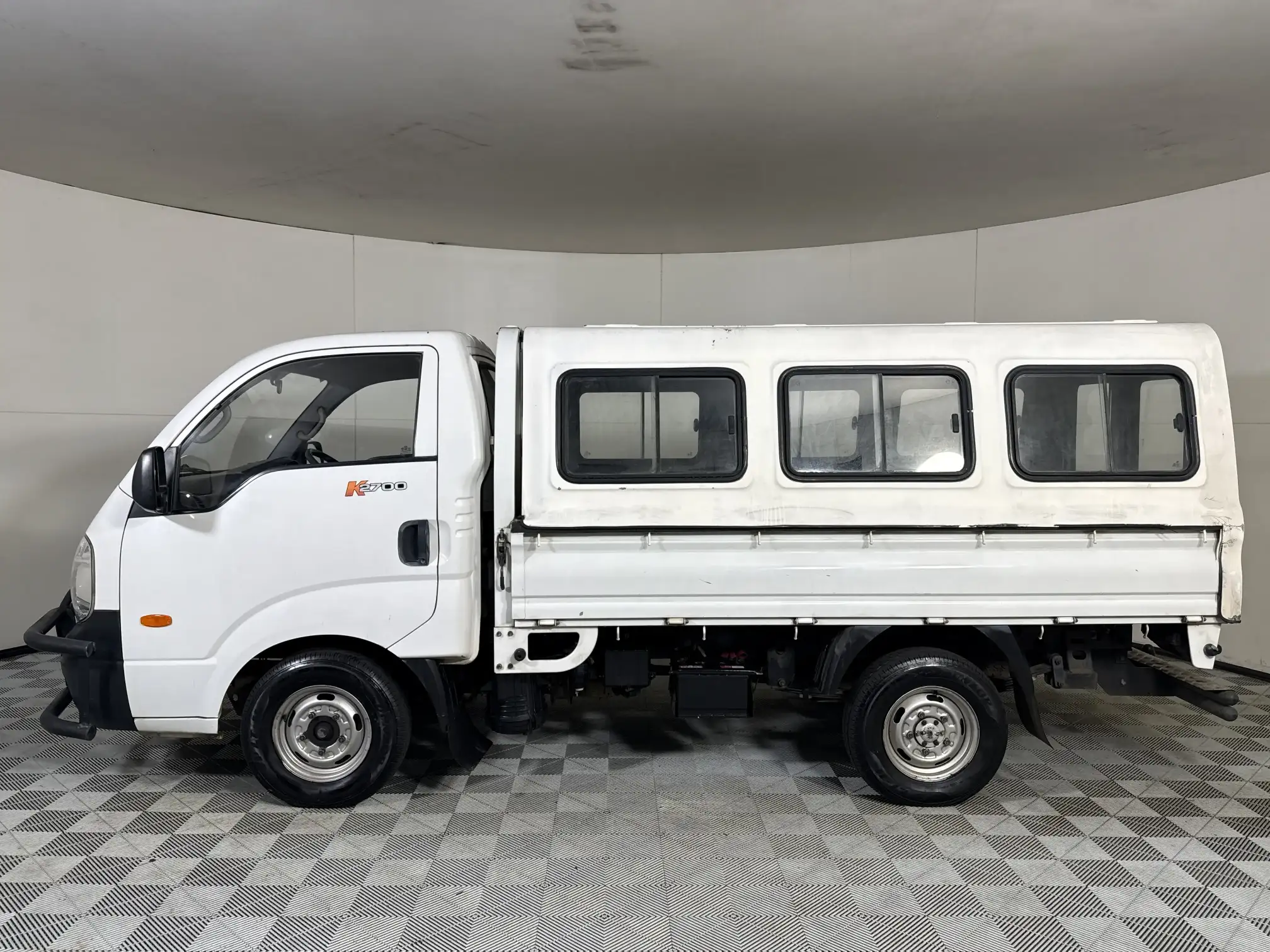 KIA K 2700