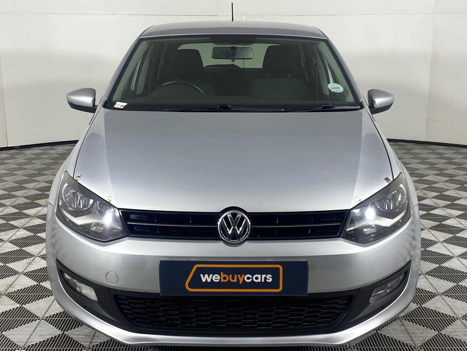 we buy cars polo 6