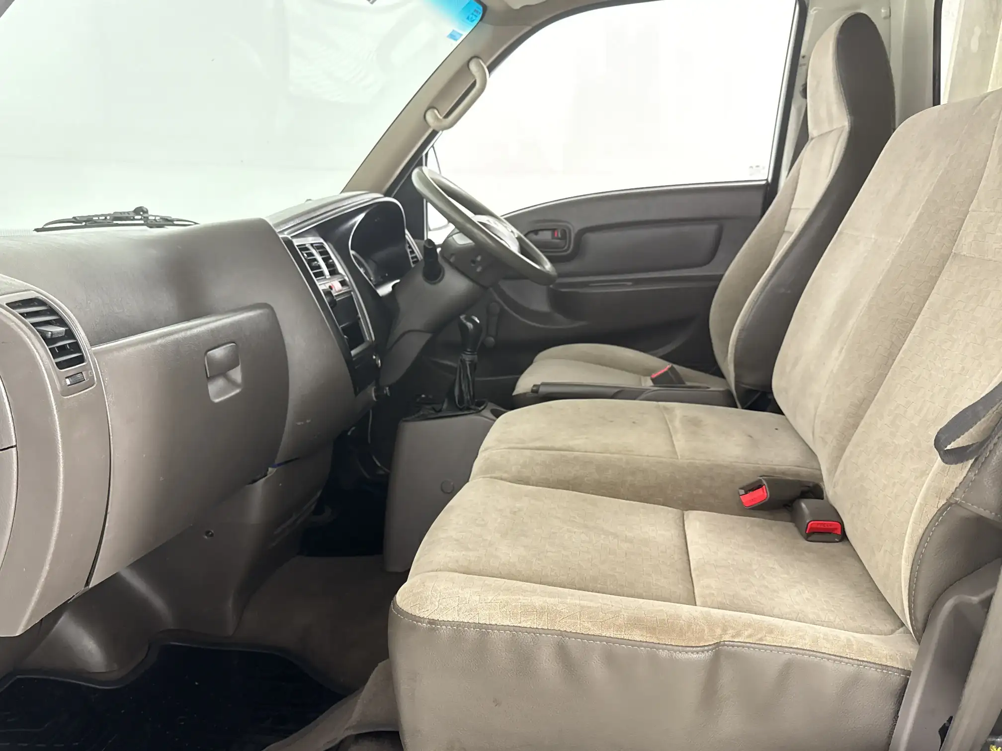 Hyundai H100