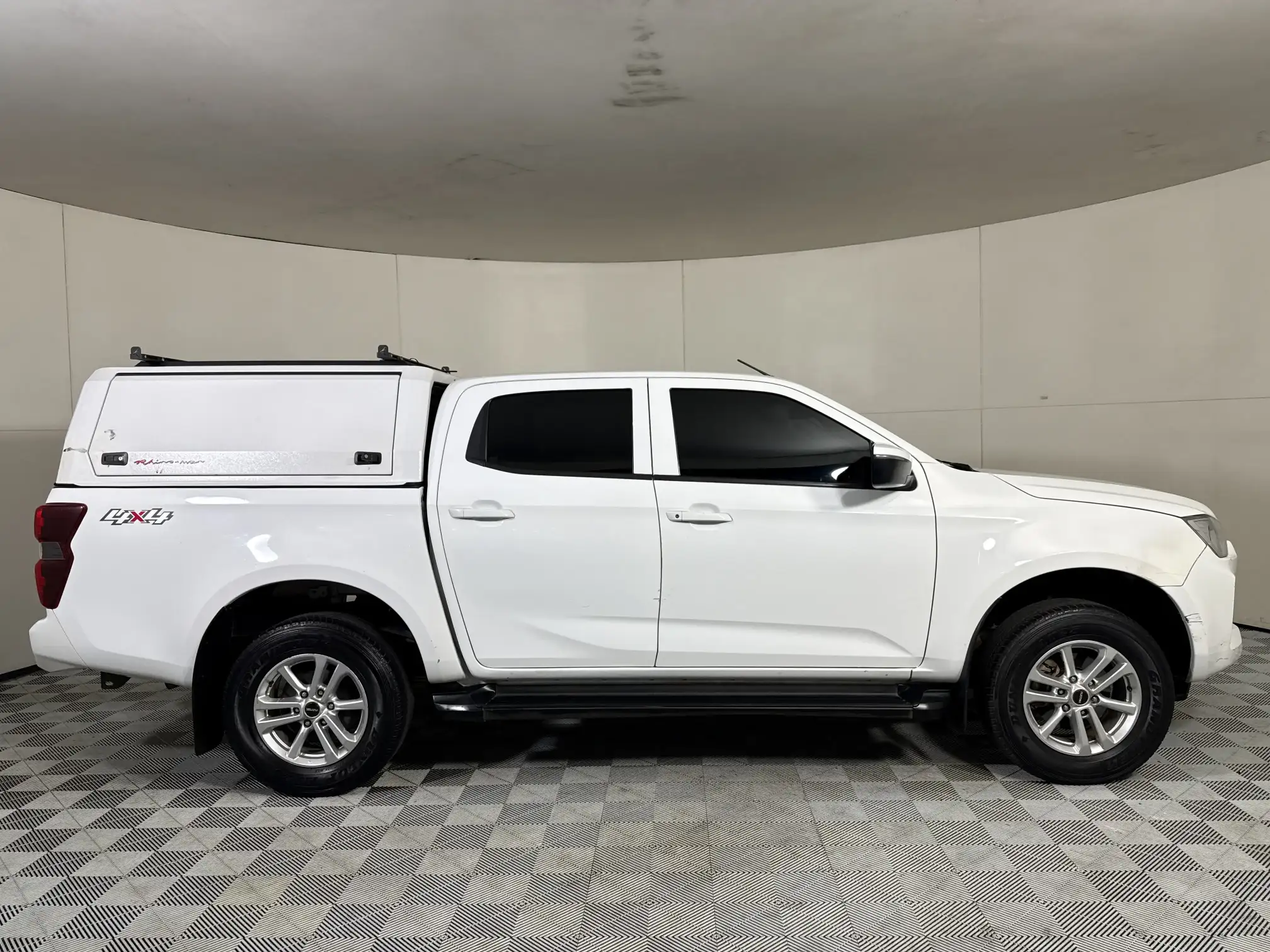 Isuzu D-MAX