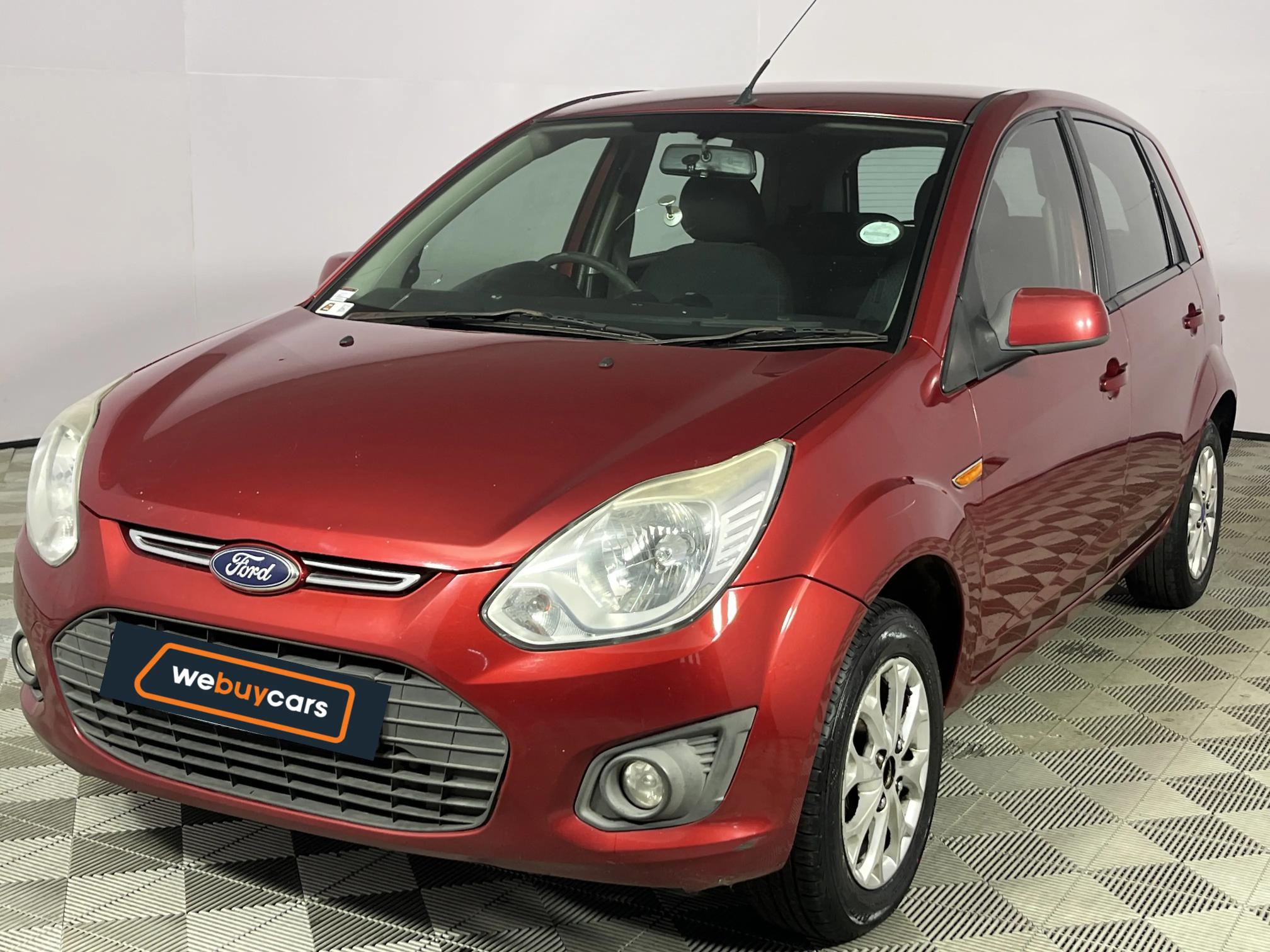 Ford Figo 1.4i Trend 5-Door Hatch Back