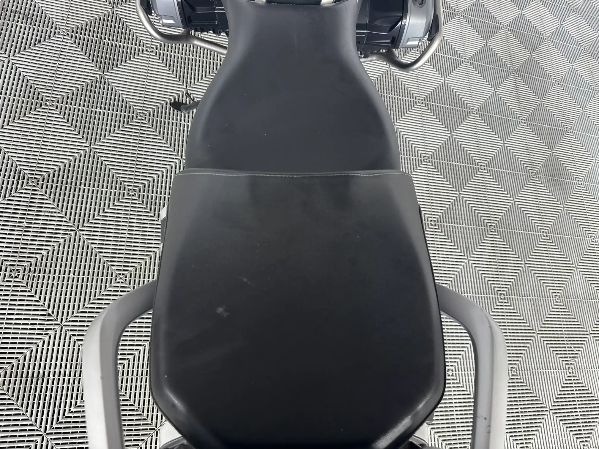 BMW R Series
