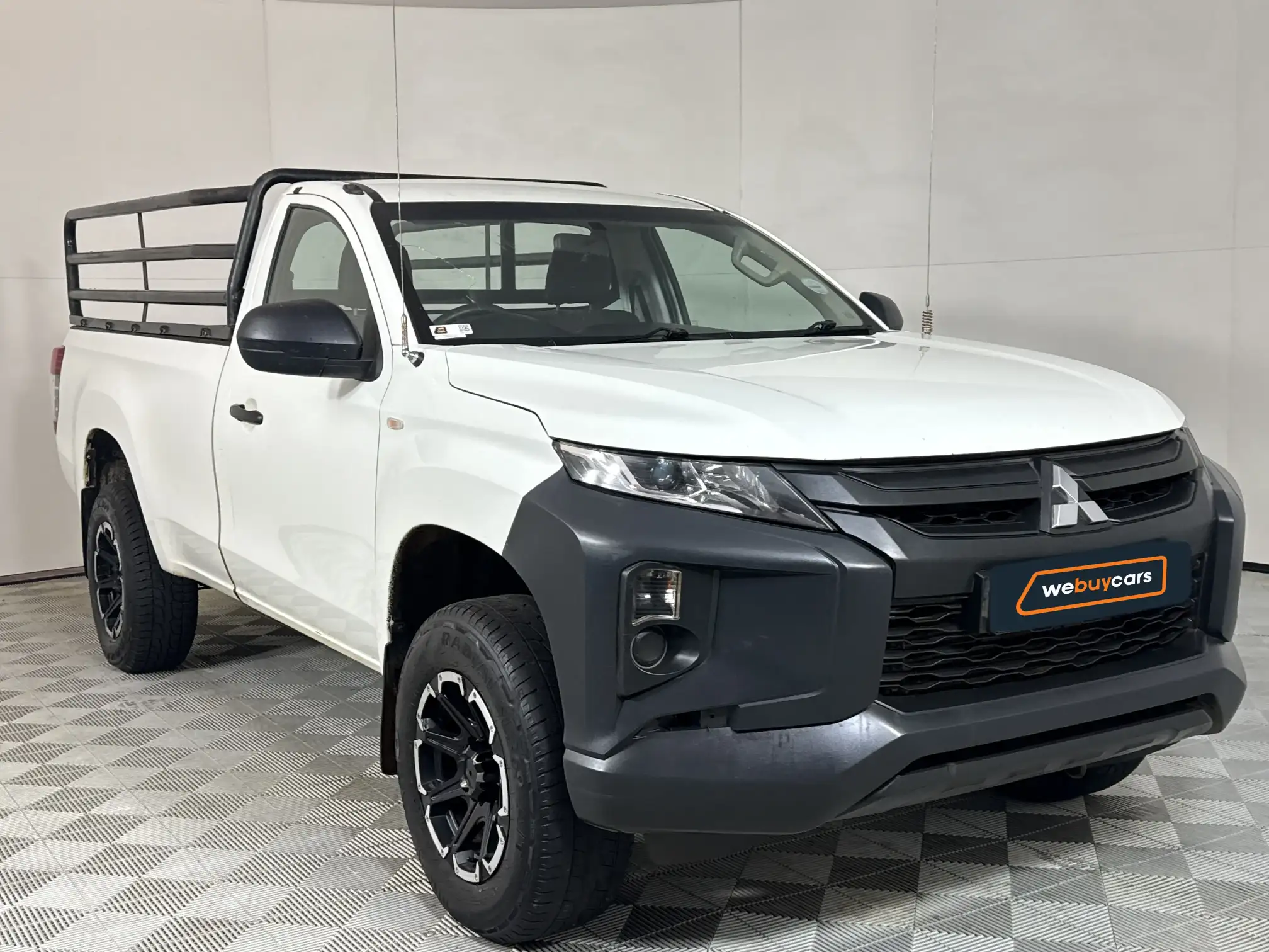 Mitsubishi Triton