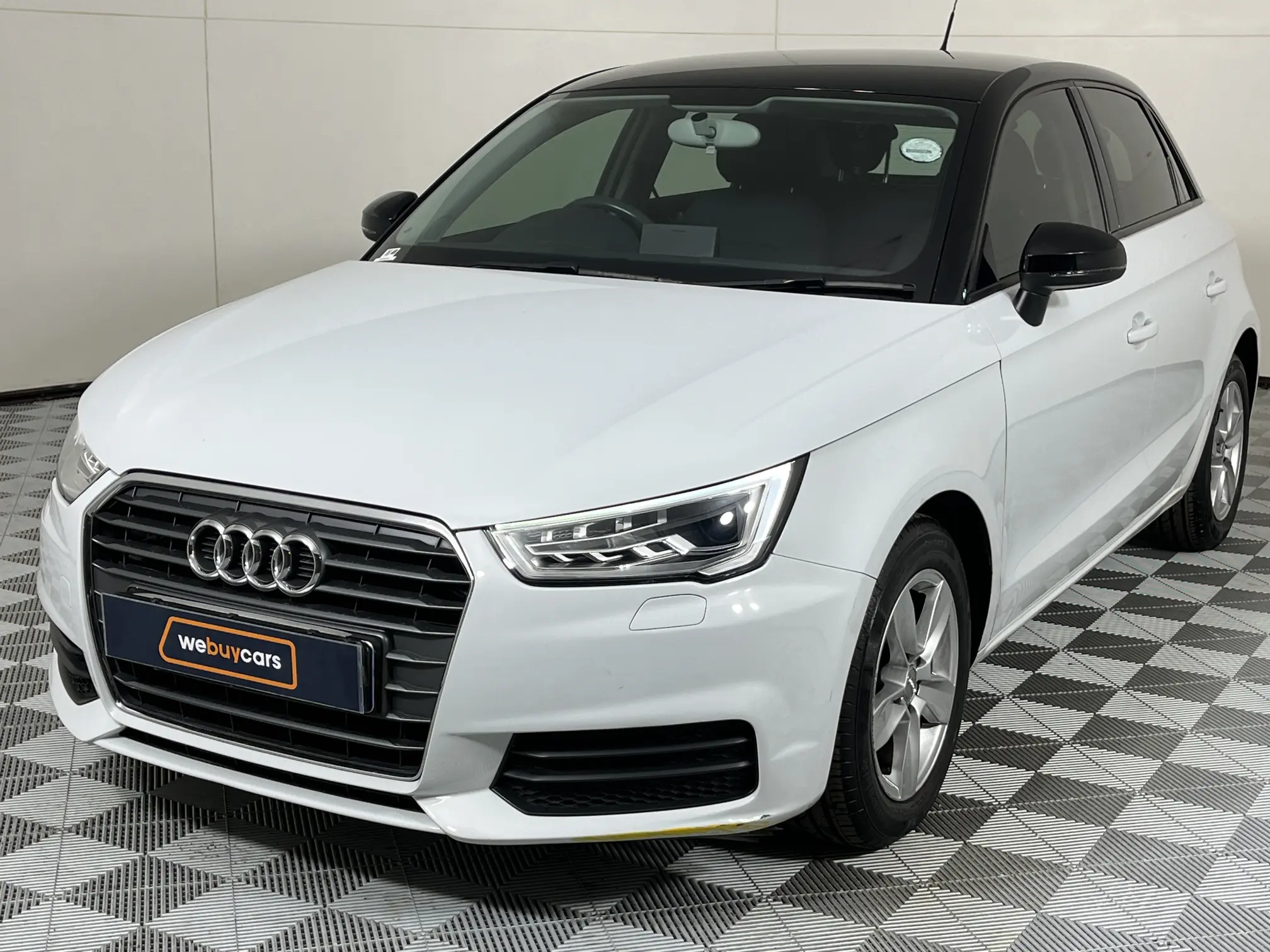 2017 Audi A1 Sportback 1.0T FSI S Stronic (25 TFSI)