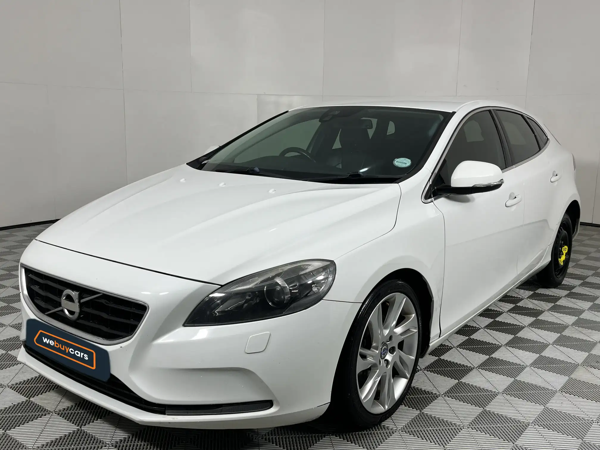 2014 Volvo V40