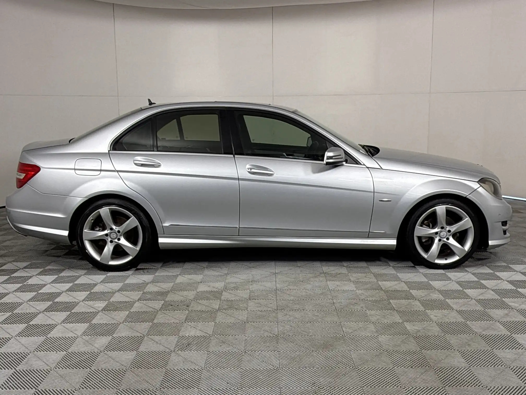 Mercedes-Benz C Class Sedan