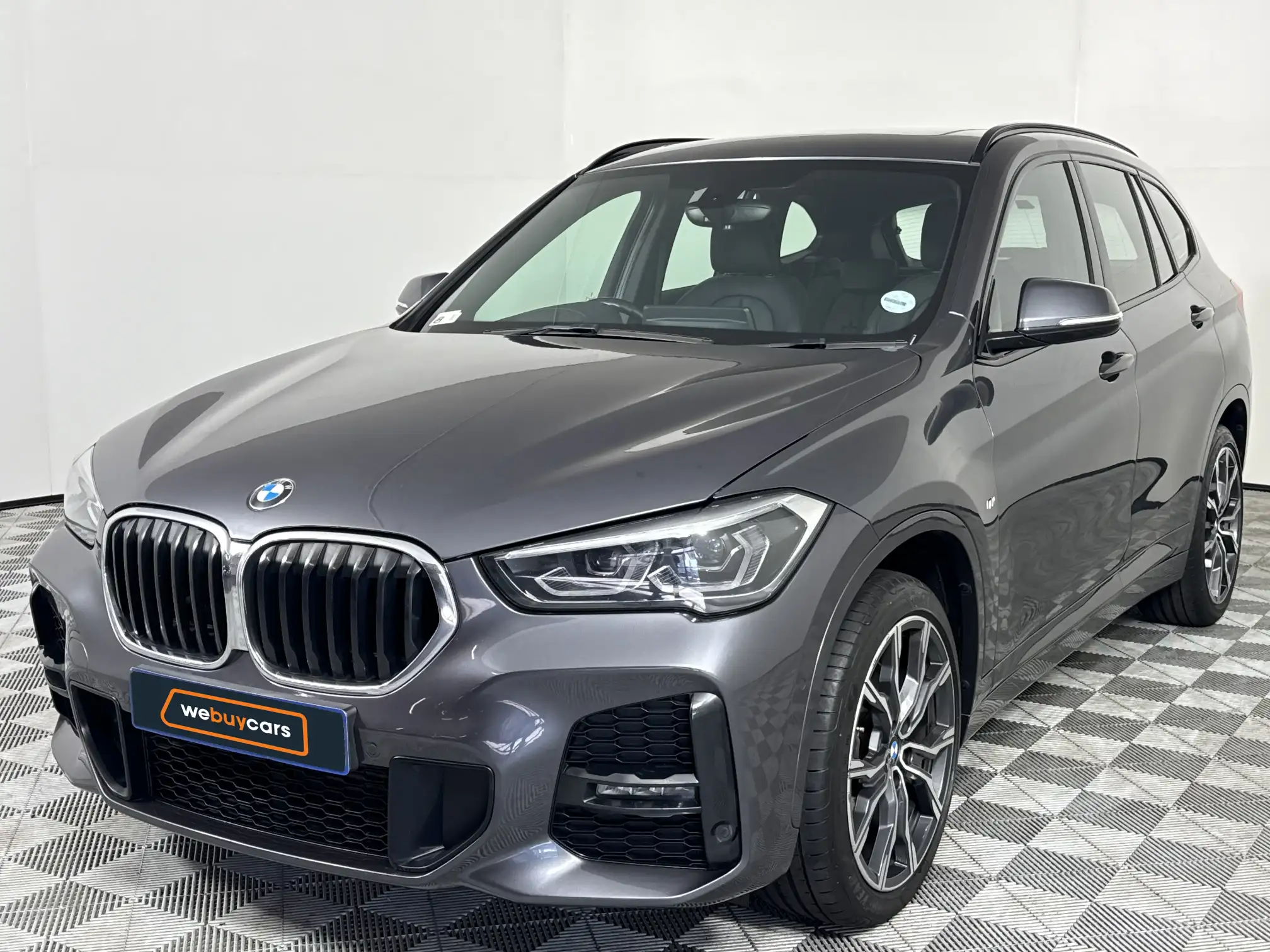 2022 BMW X1