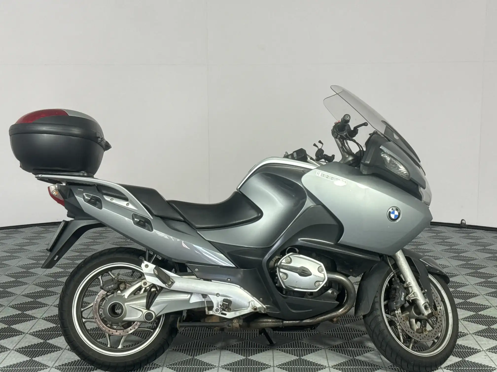 BMW R Series