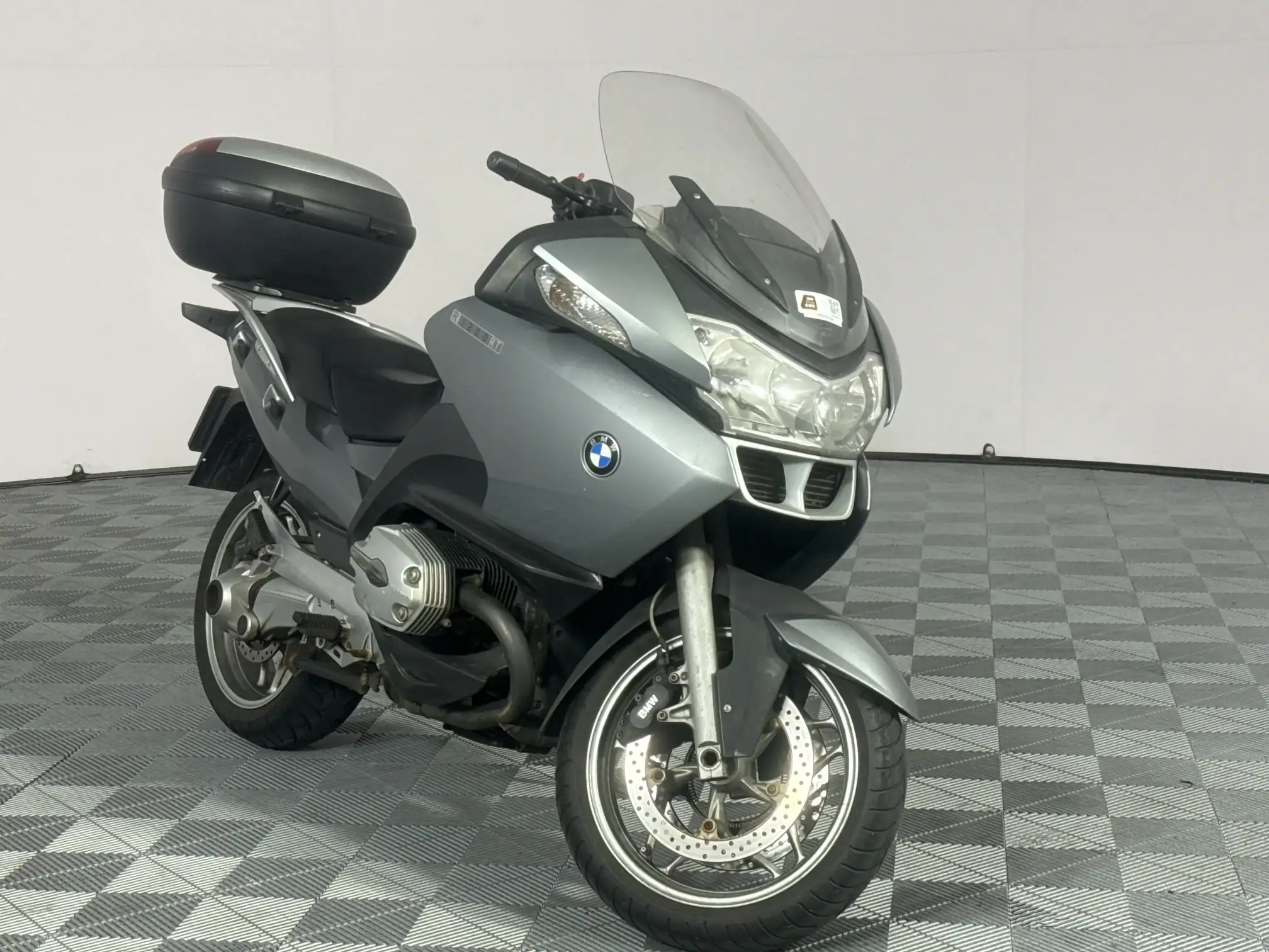 BMW R Series