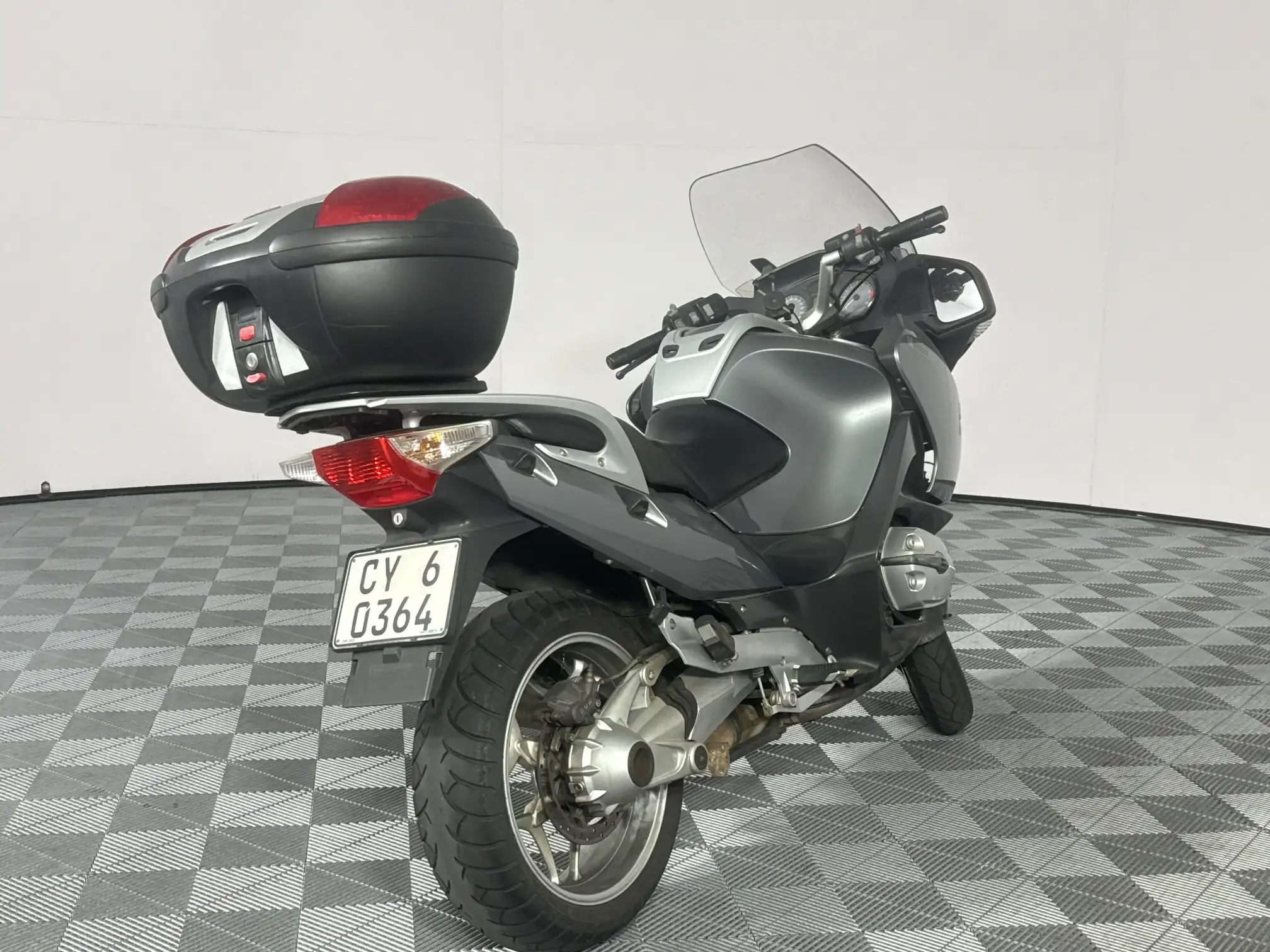 BMW R Series