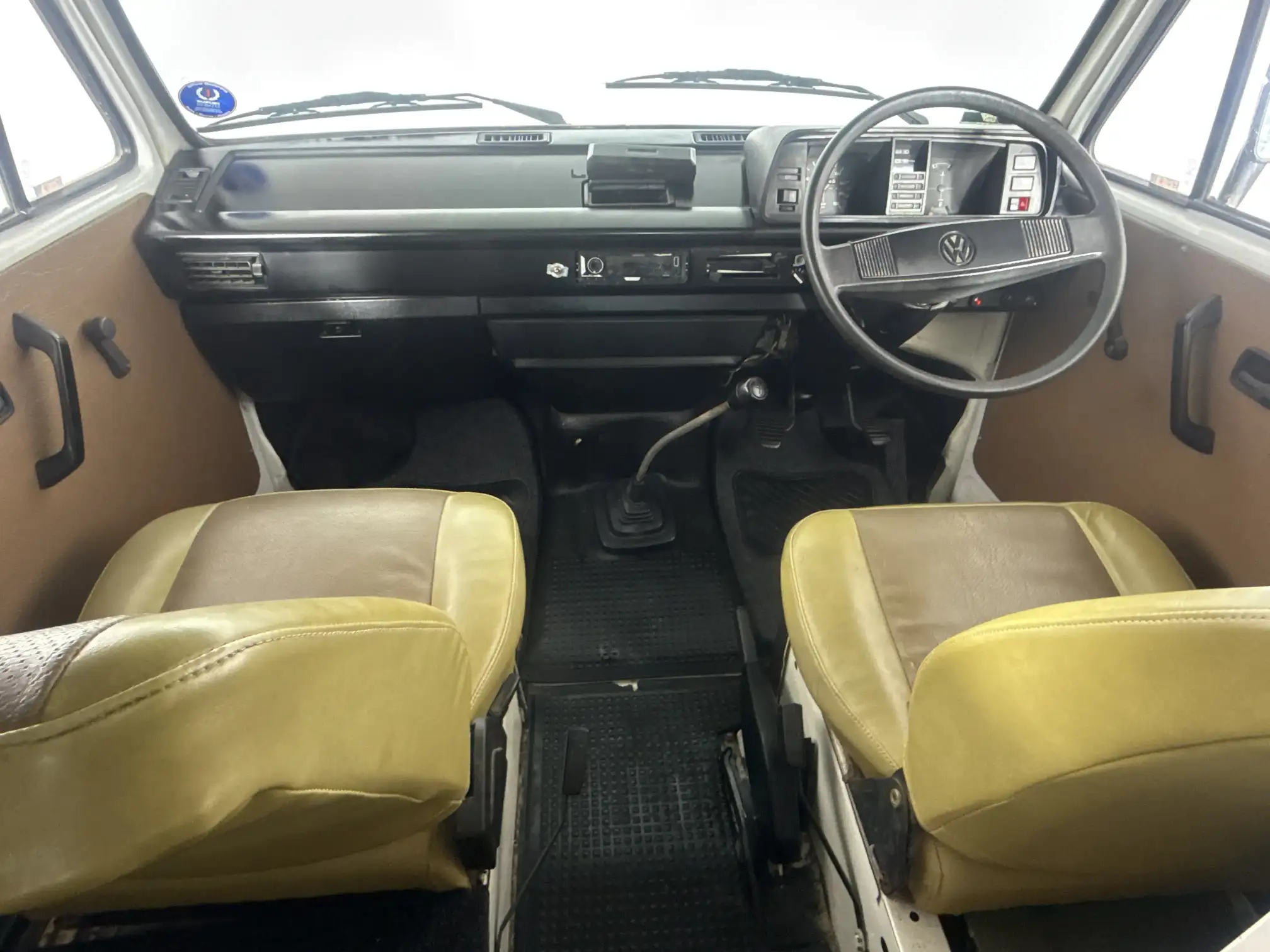 Volkswagen Kombi AND Microbus