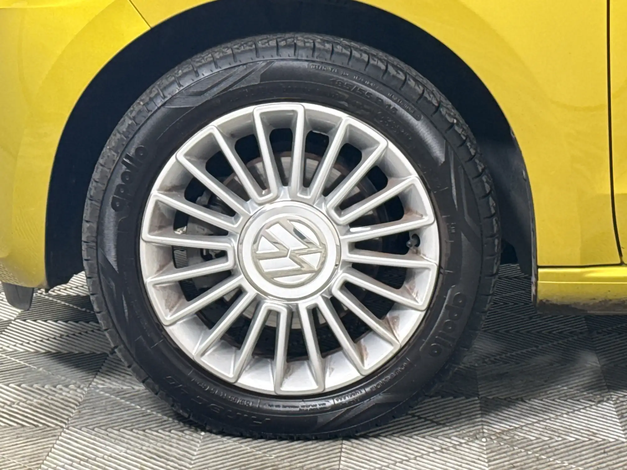 Volkswagen UP