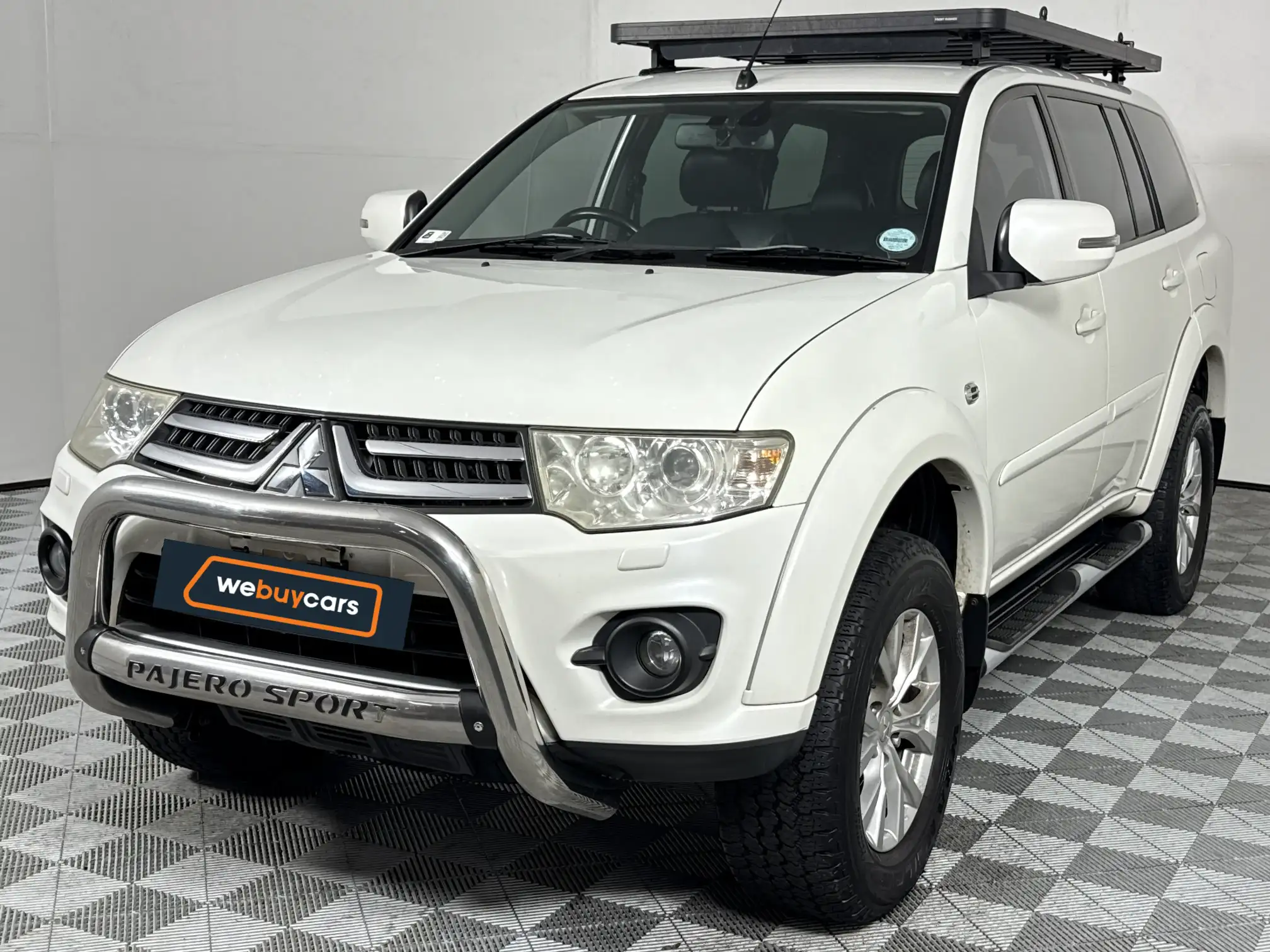 2014 Mitsubishi Pajero Sport
