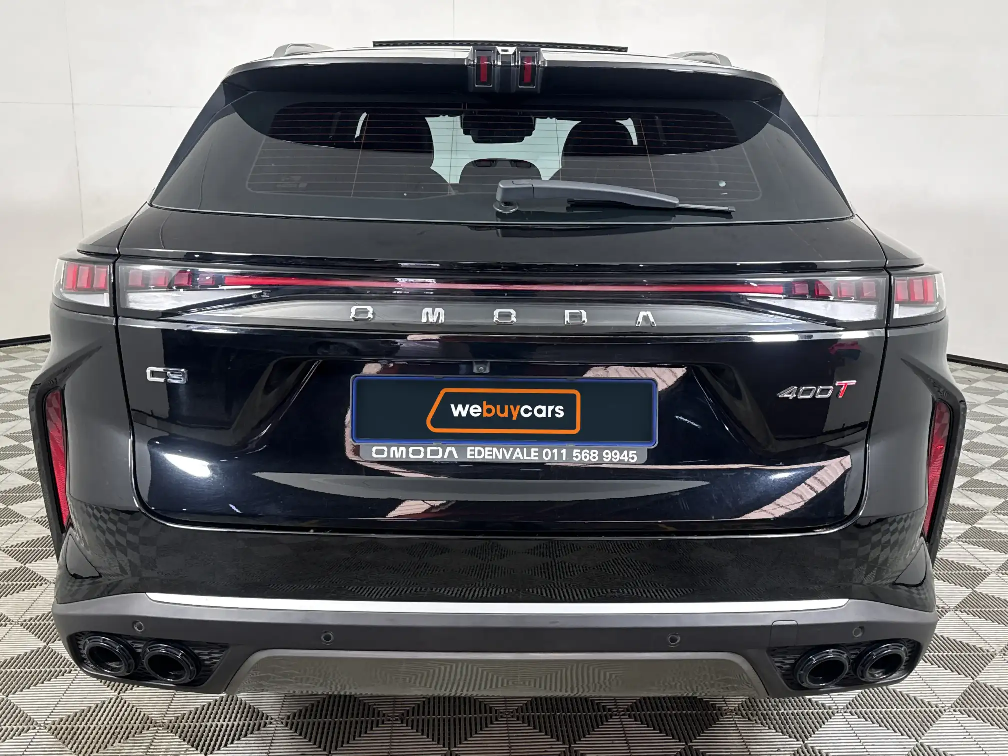 Omoda C9