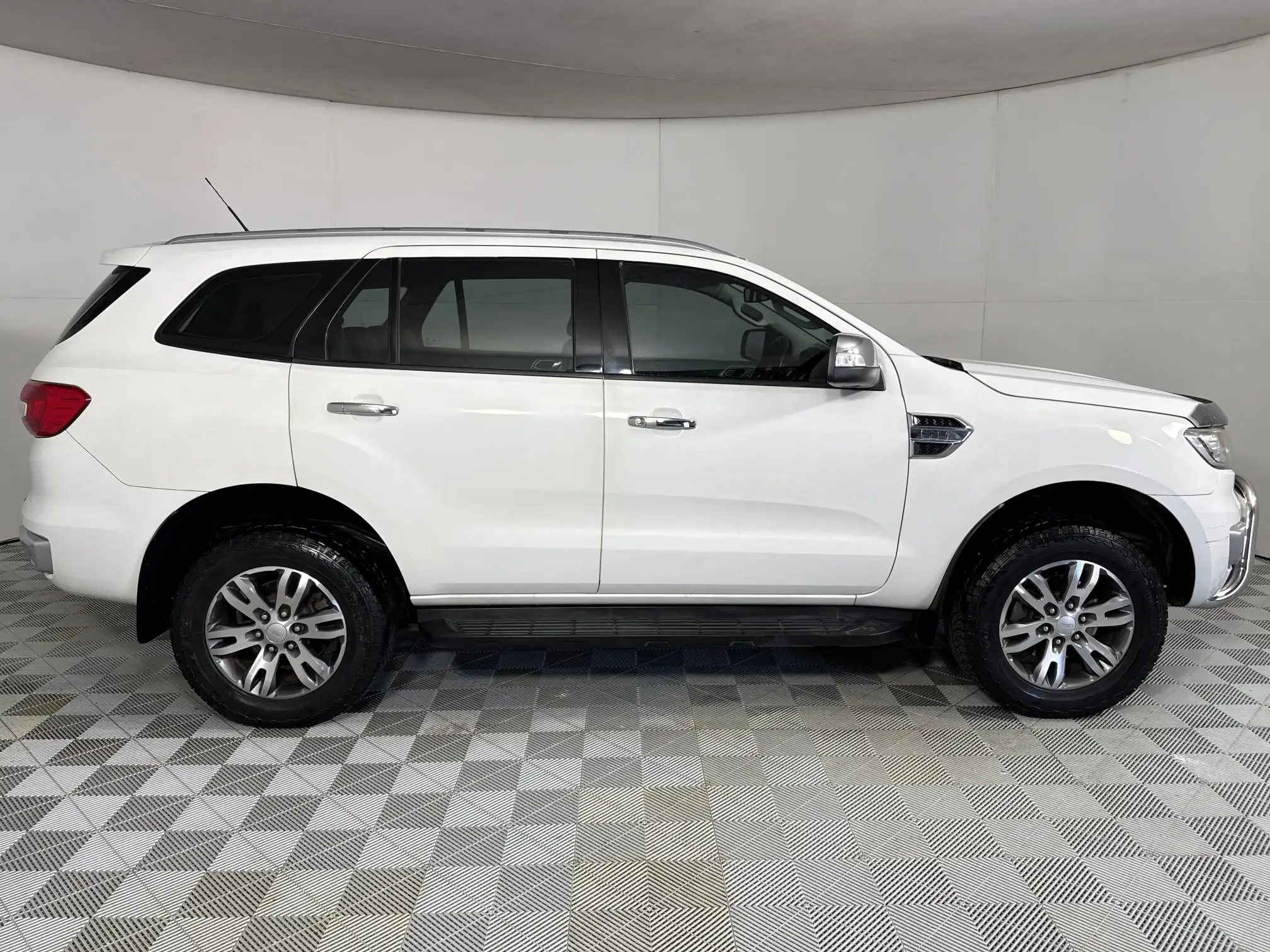 Ford Everest