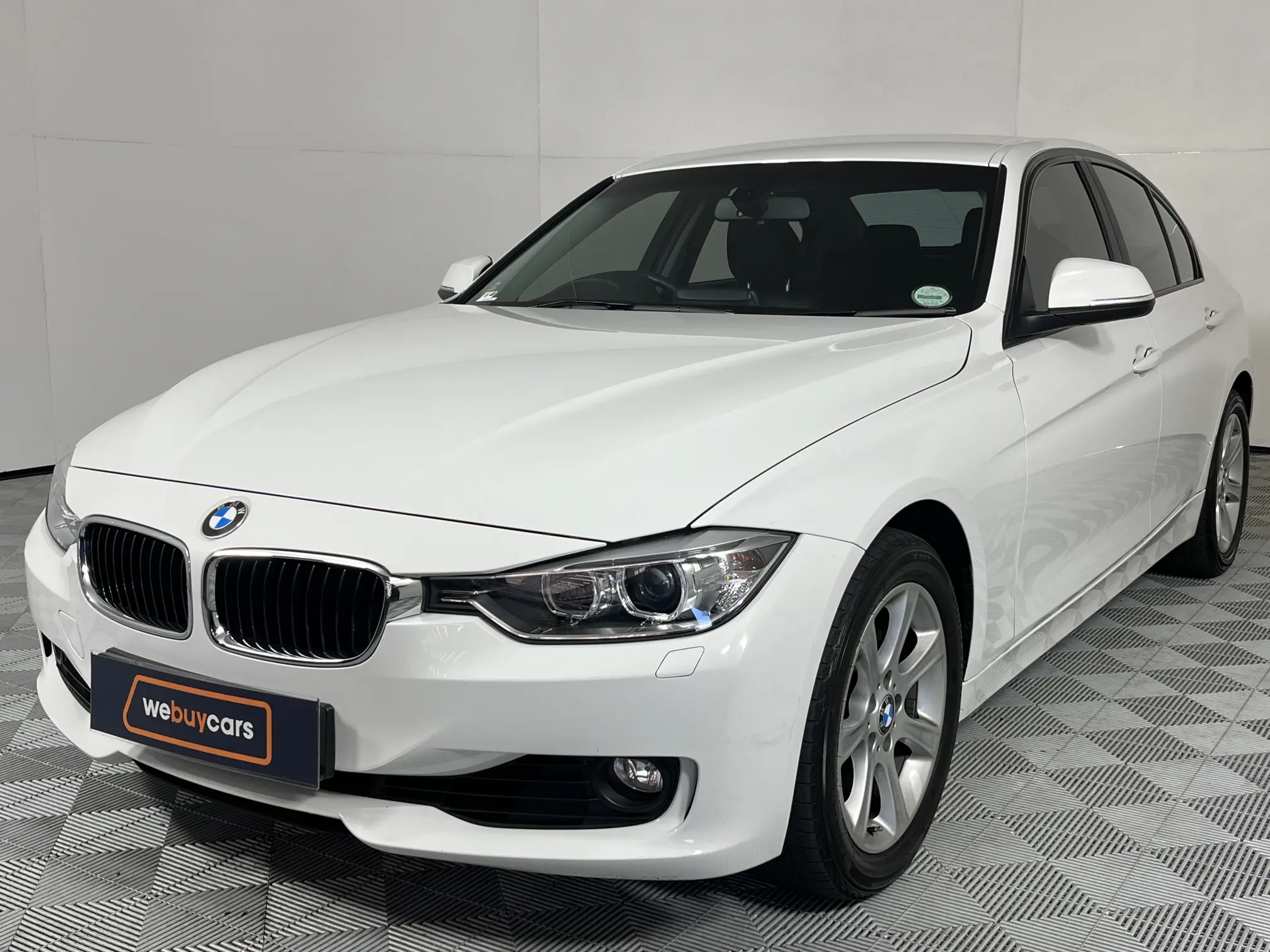 2015 BMW 3 Series 320i Auto (F30)